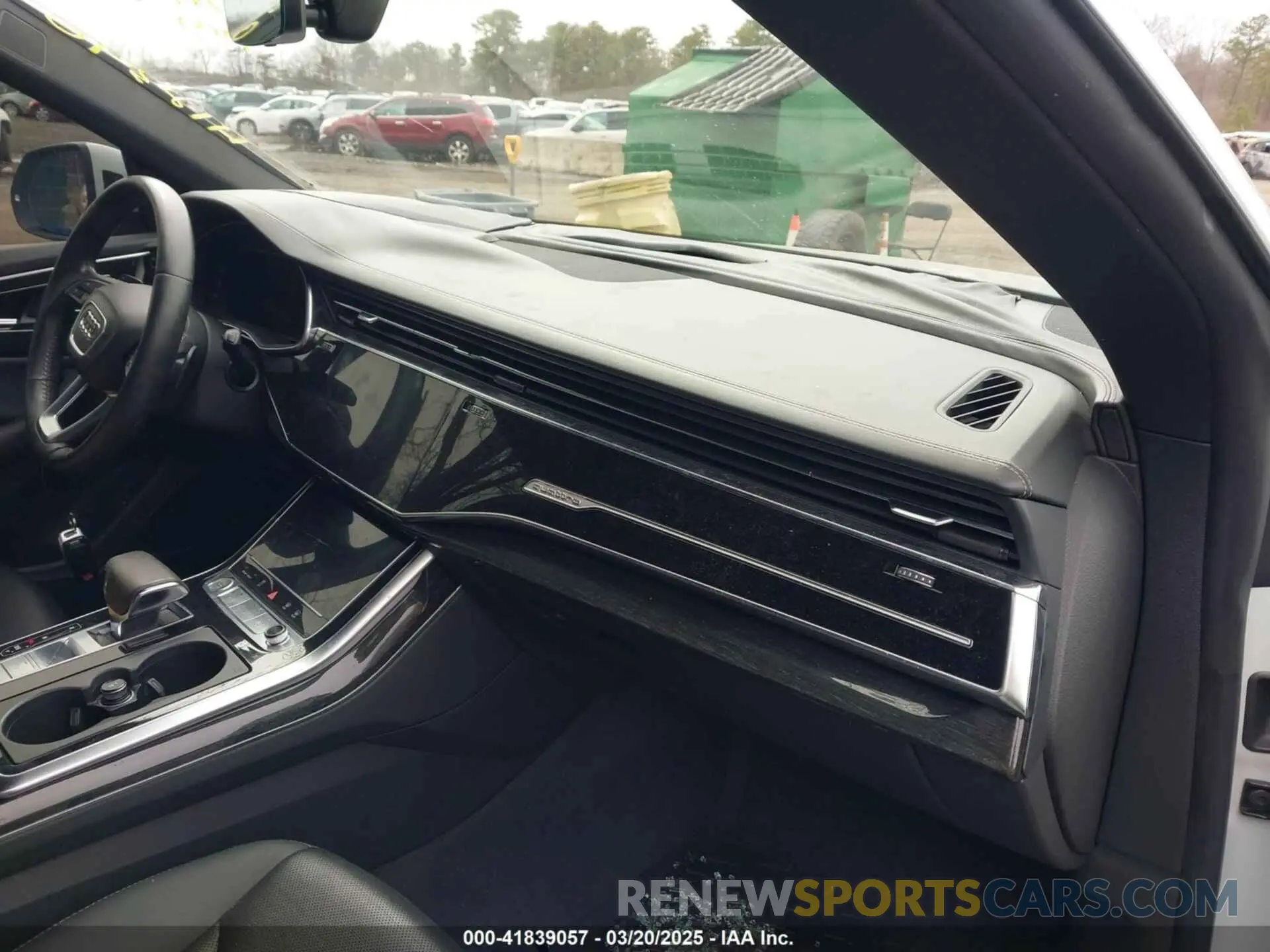 5 Photograph of a damaged car WA1CVAF19KD008236 AUDI Q8 2019