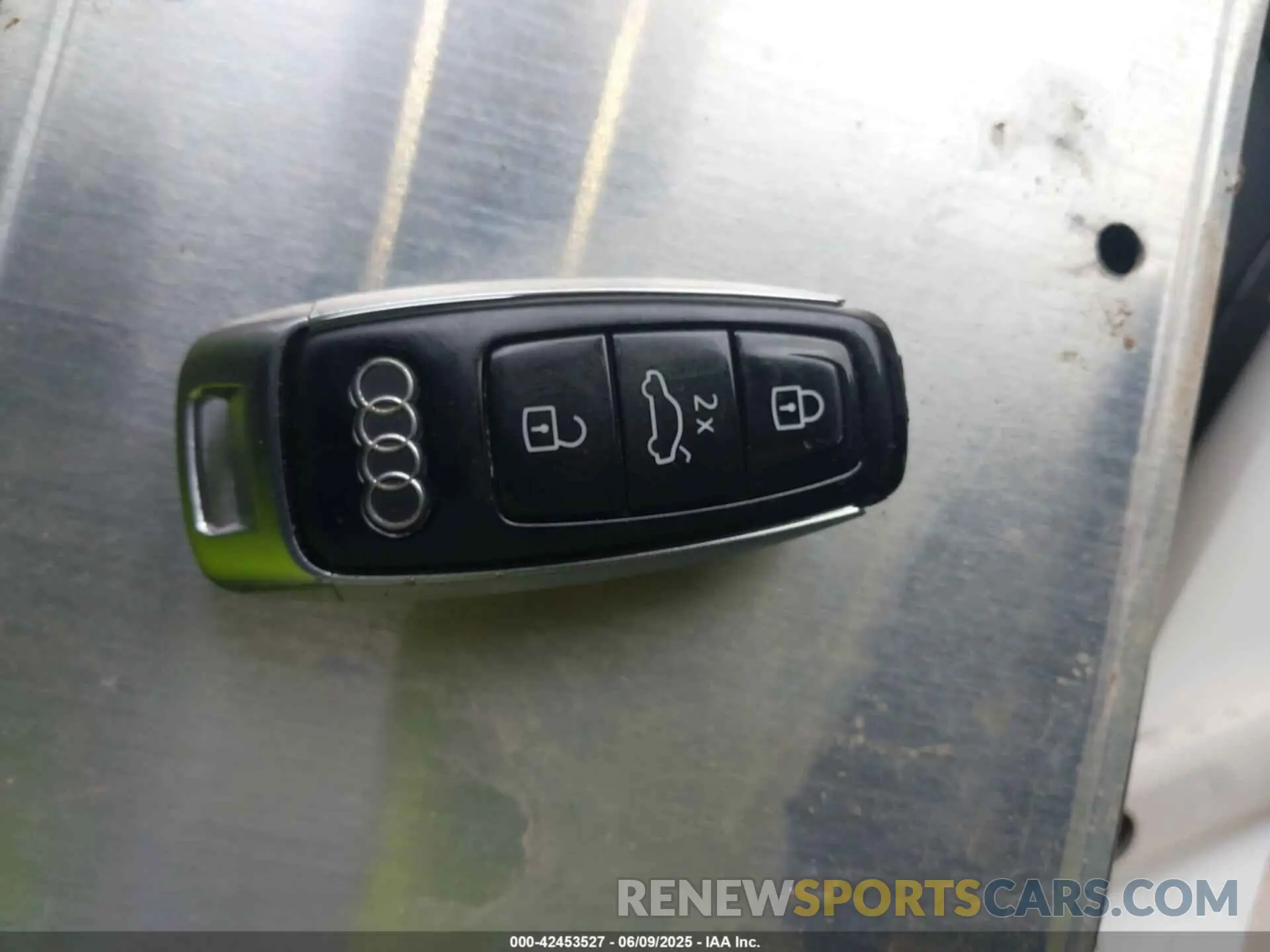 11 Photograph of a damaged car WA1DVAF19KD024487 AUDI Q8 2019