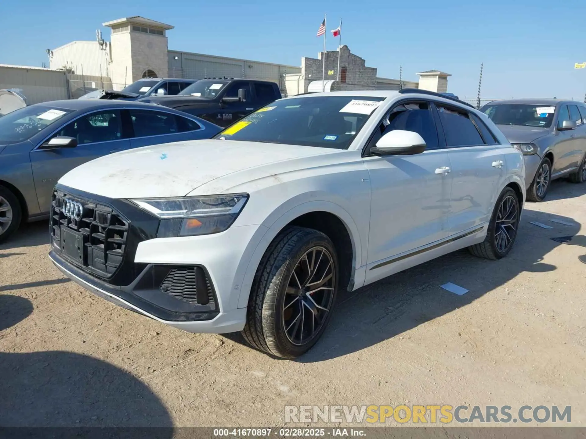 2 Photograph of a damaged car WA1EVAF10KD004259 AUDI Q8 2019