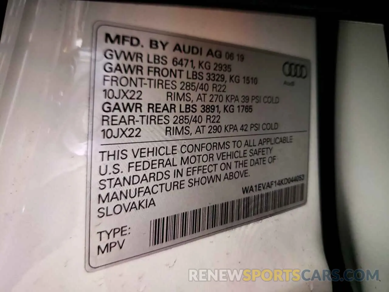 13 Photograph of a damaged car WA1EVAF14KD044053 AUDI Q8 2019