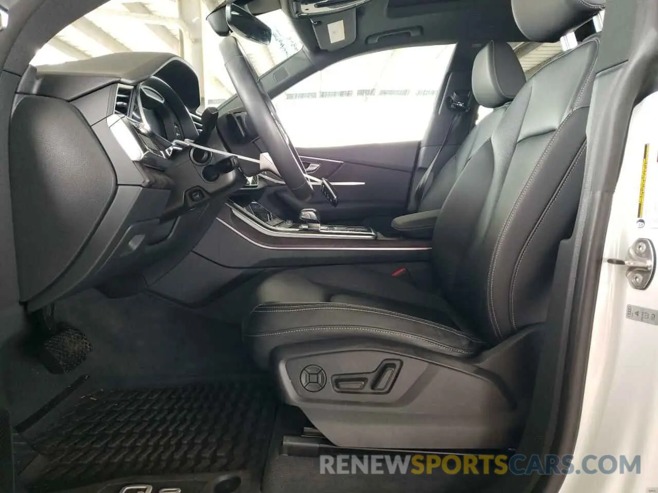 7 Photograph of a damaged car WA1EVAF14KD044053 AUDI Q8 2019