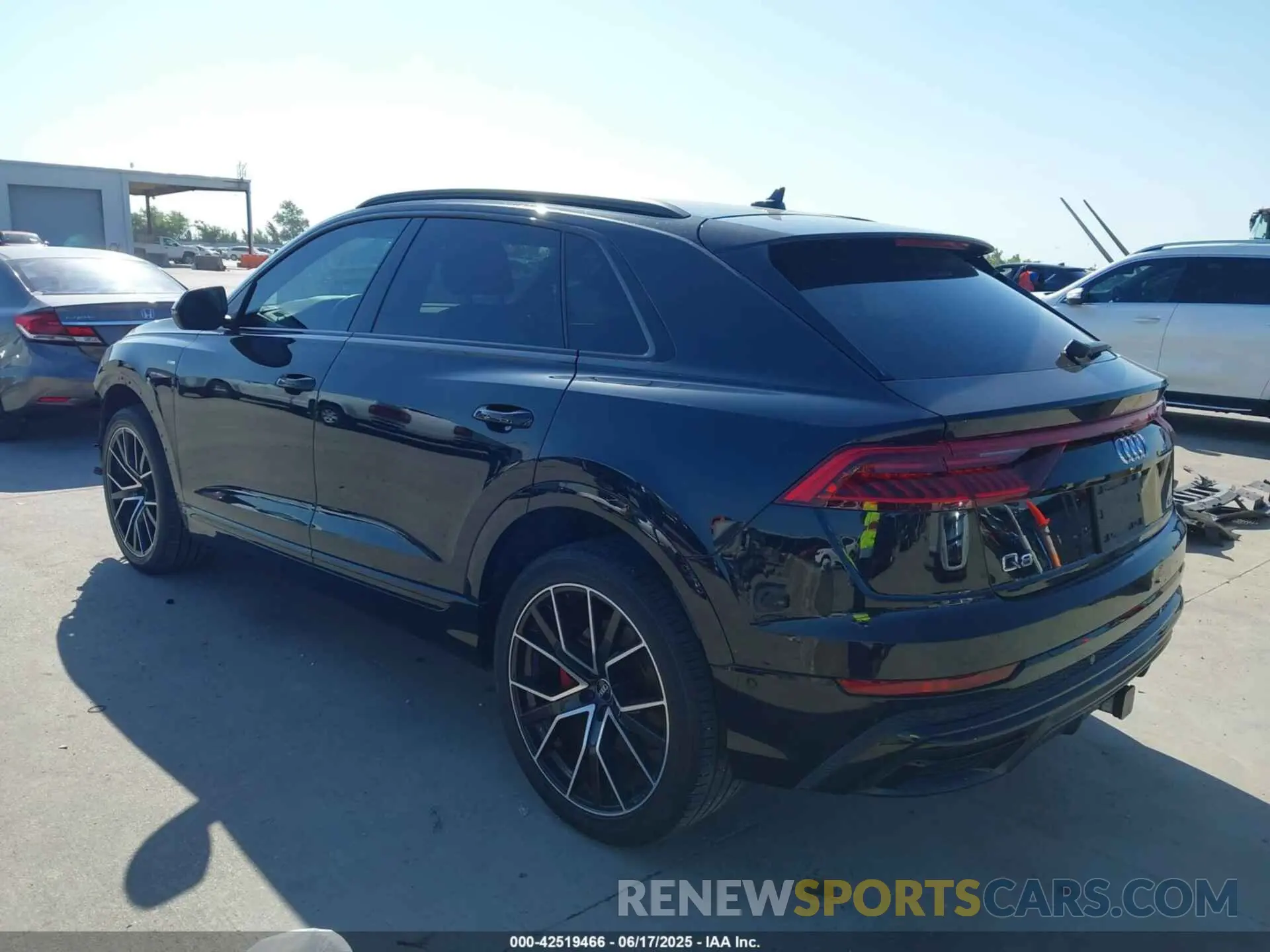 3 Photograph of a damaged car WA1EVAF16KD036178 AUDI Q8 2019