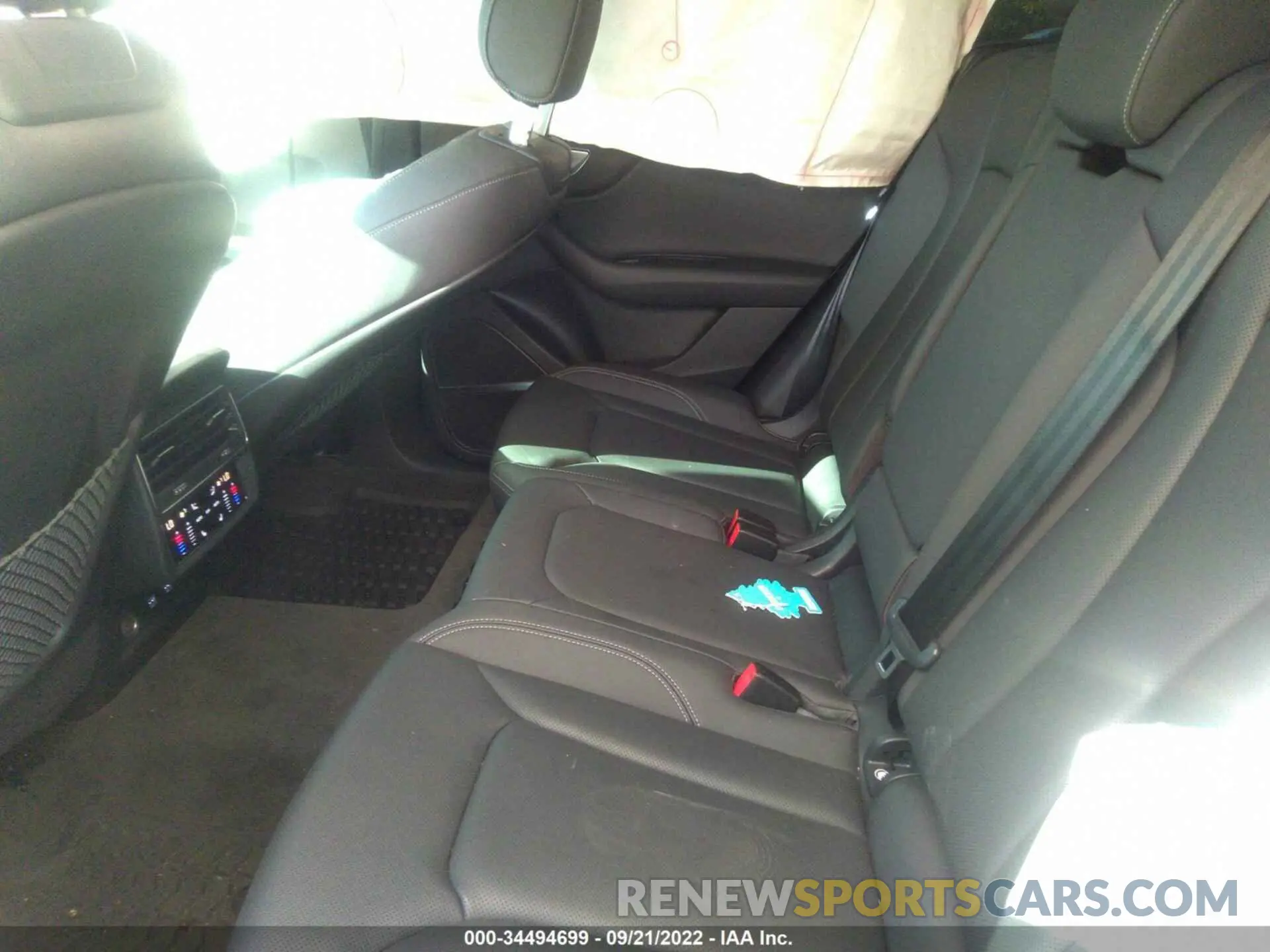 8 Photograph of a damaged car WA1EVAF16KD037265 AUDI Q8 2019