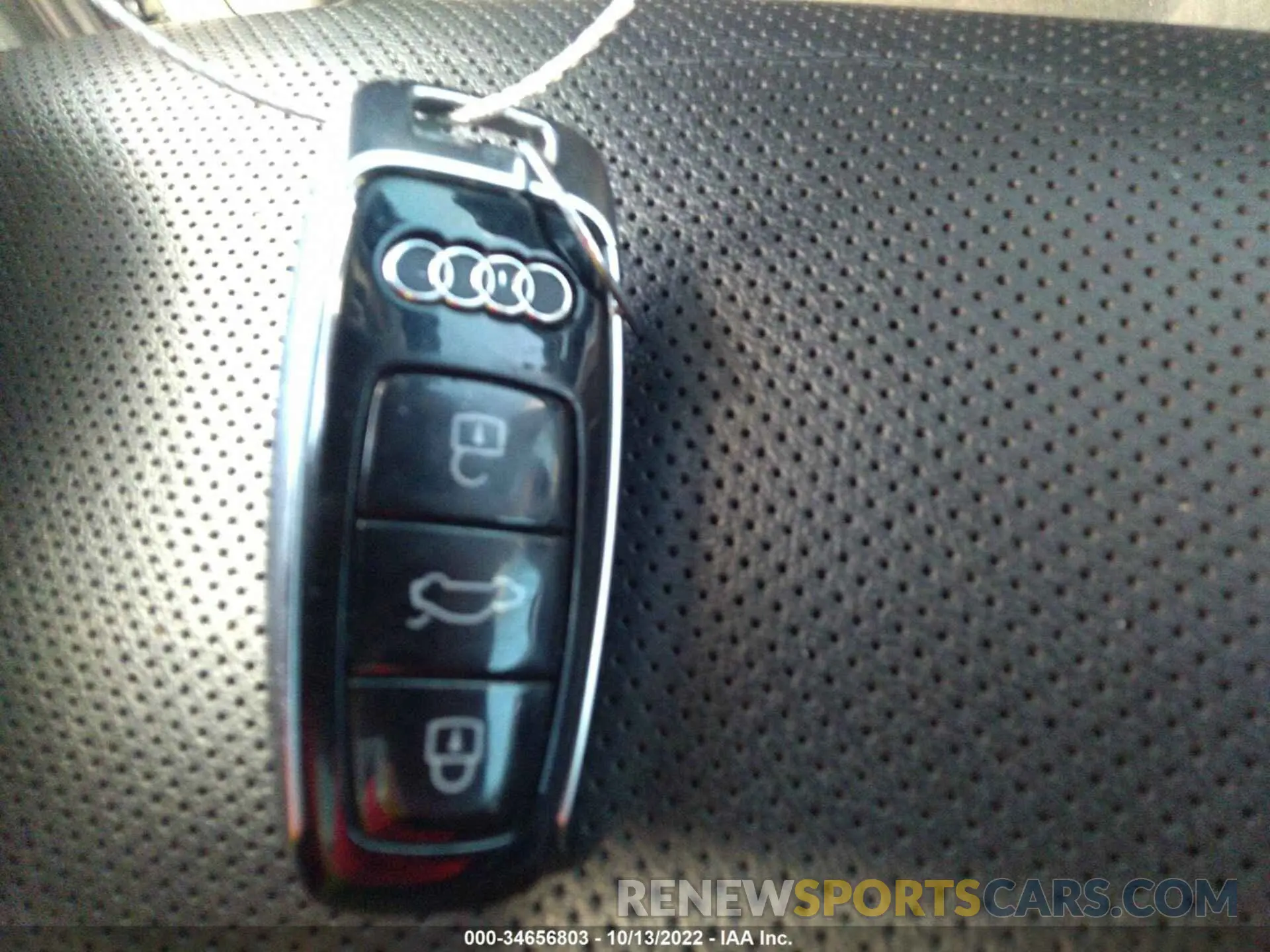 11 Photograph of a damaged car WA1EVAF18KD010374 AUDI Q8 2019
