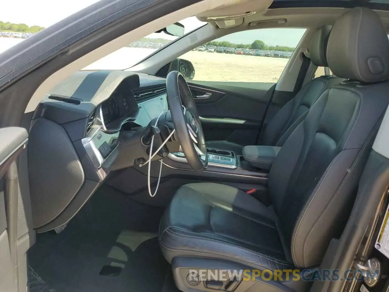 7 Photograph of a damaged car WA1EVAF19KD020962 AUDI Q8 2019