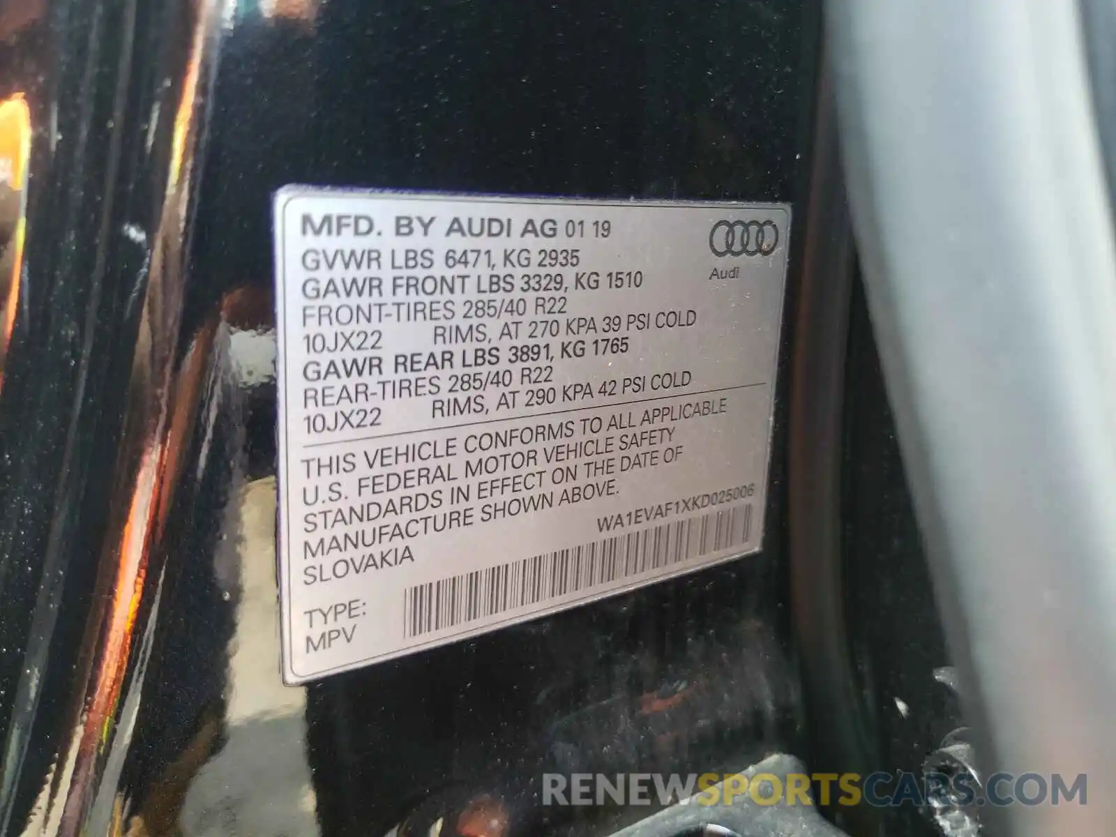 10 Photograph of a damaged car WA1EVAF1XKD025006 AUDI Q8 2019