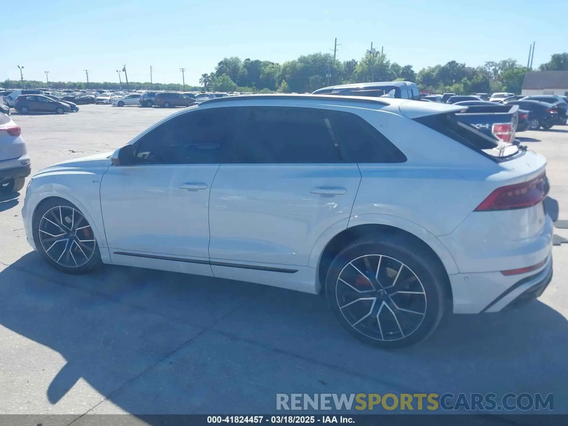 14 Photograph of a damaged car WA1FVAF16KD007851 AUDI Q8 2019
