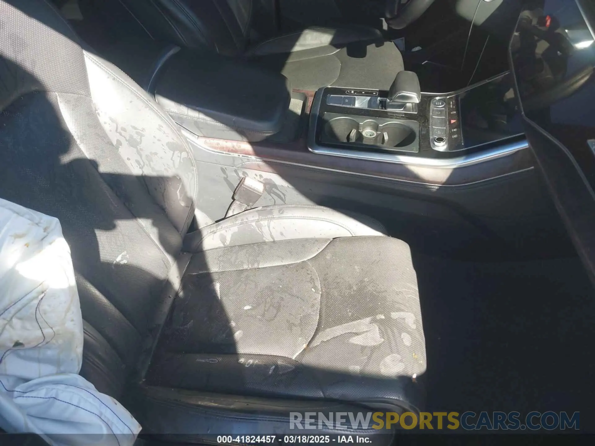 5 Photograph of a damaged car WA1FVAF16KD007851 AUDI Q8 2019