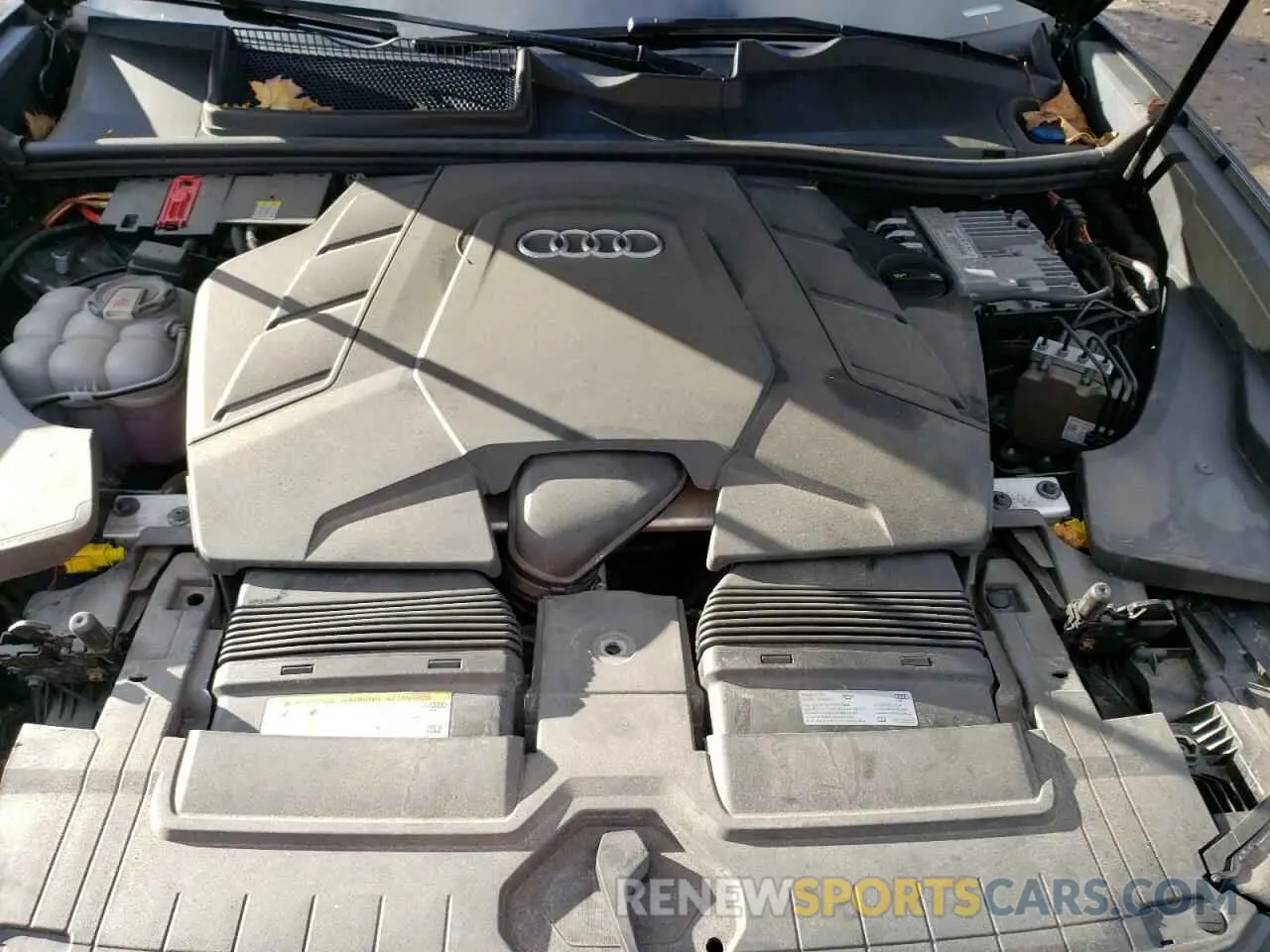 12 Photograph of a damaged car WA1FVAF19KD038804 AUDI Q8 2019