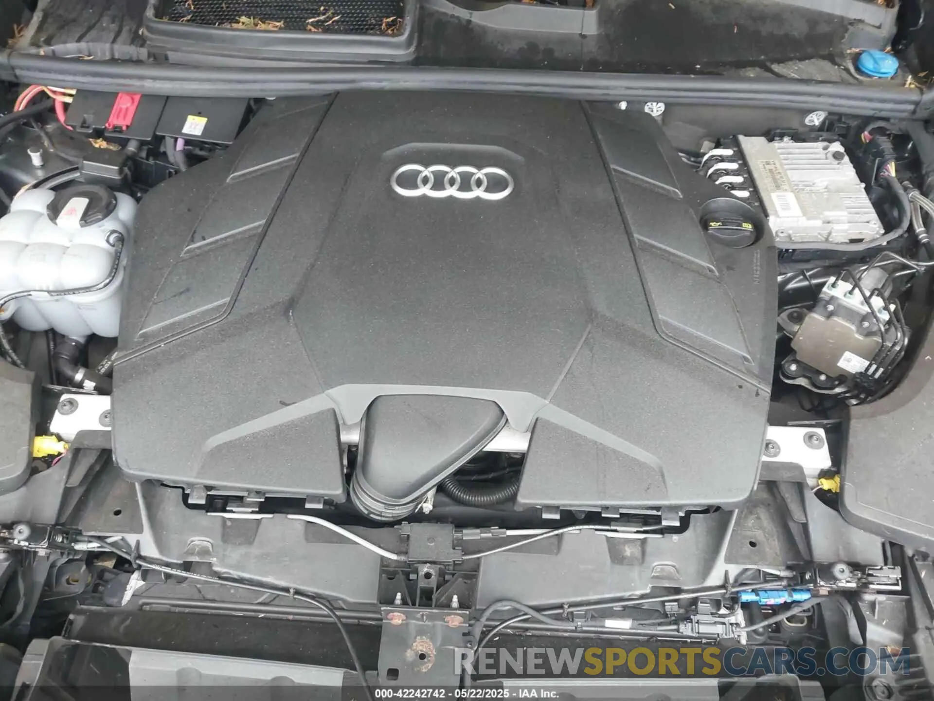 10 Photograph of a damaged car WA1FVBF17KD025054 AUDI Q8 2019