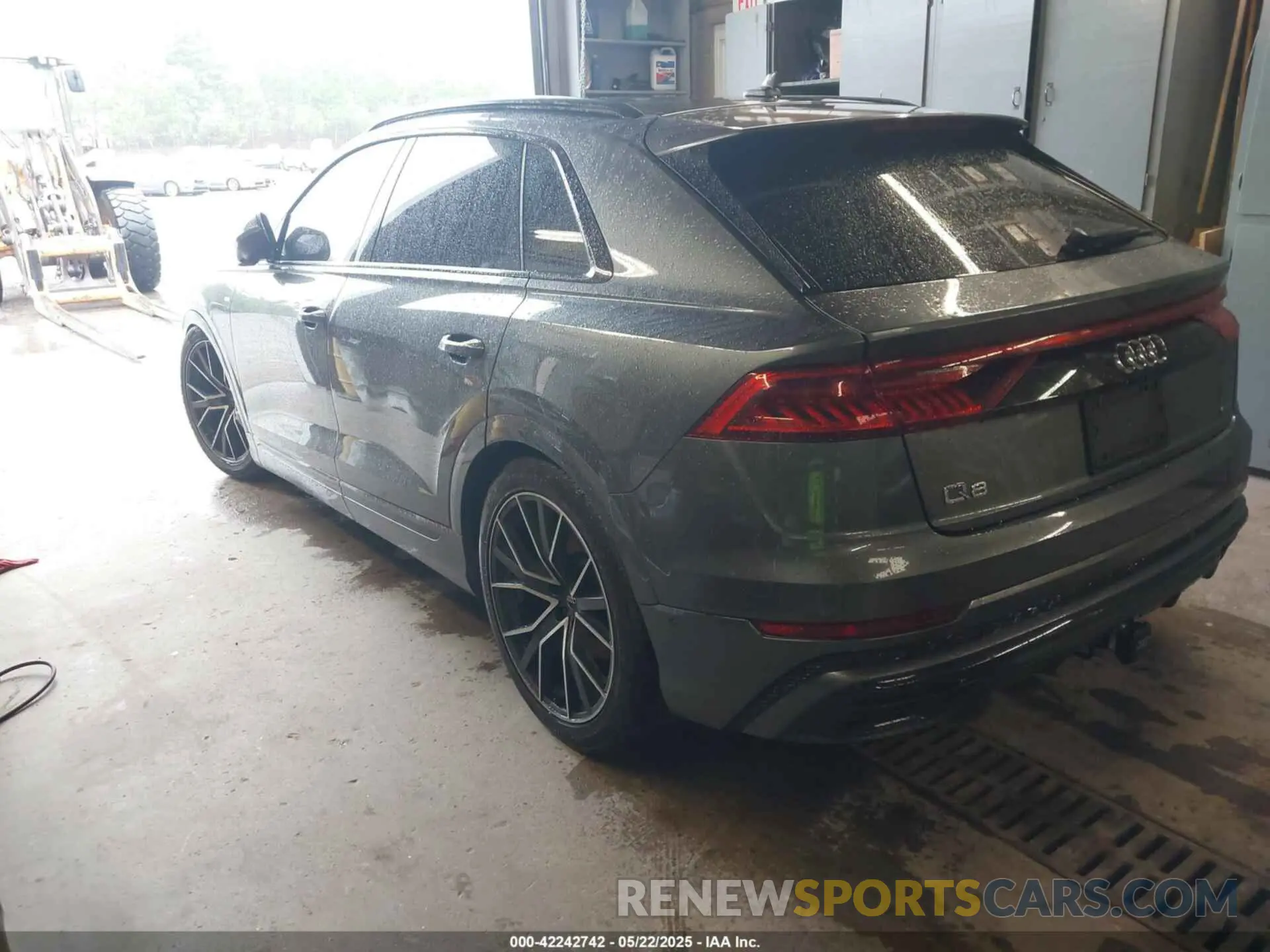 3 Photograph of a damaged car WA1FVBF17KD025054 AUDI Q8 2019
