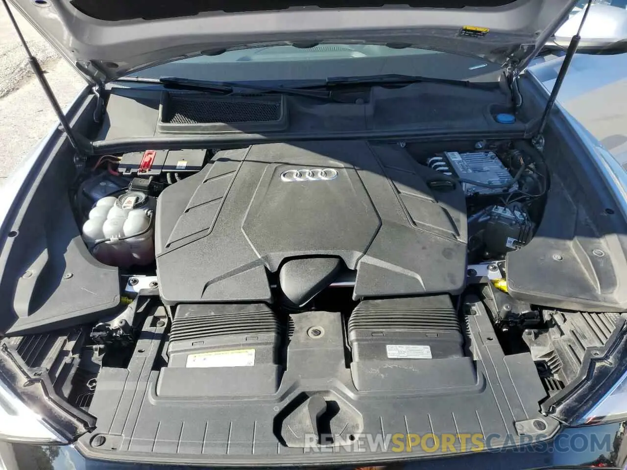 12 Photograph of a damaged car WA1AVAF13LD017393 AUDI Q8 2020