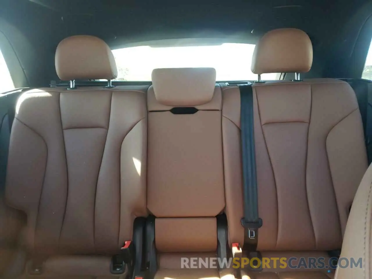 10 Photograph of a damaged car WA1BVAF16LD025363 AUDI Q8 2020
