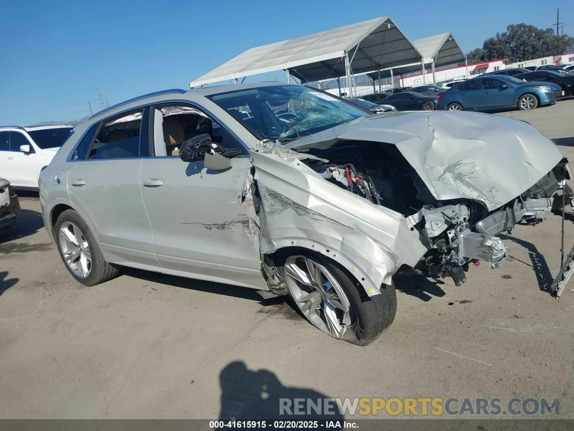 12 Photograph of a damaged car WA1CVAF1XLD010322 AUDI Q8 2020