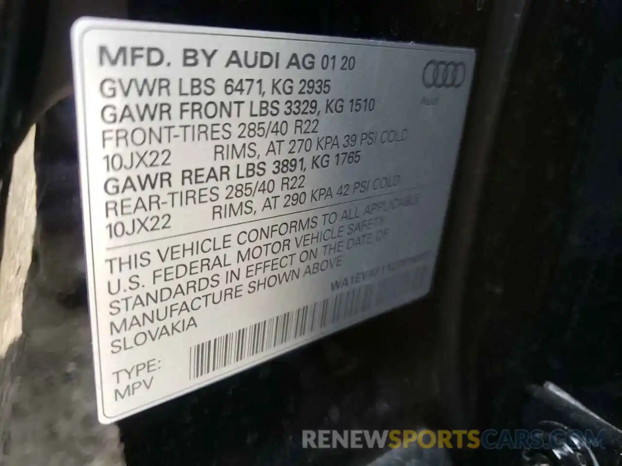 10 Photograph of a damaged car WA1EVAF11LD016597 AUDI Q8 2020