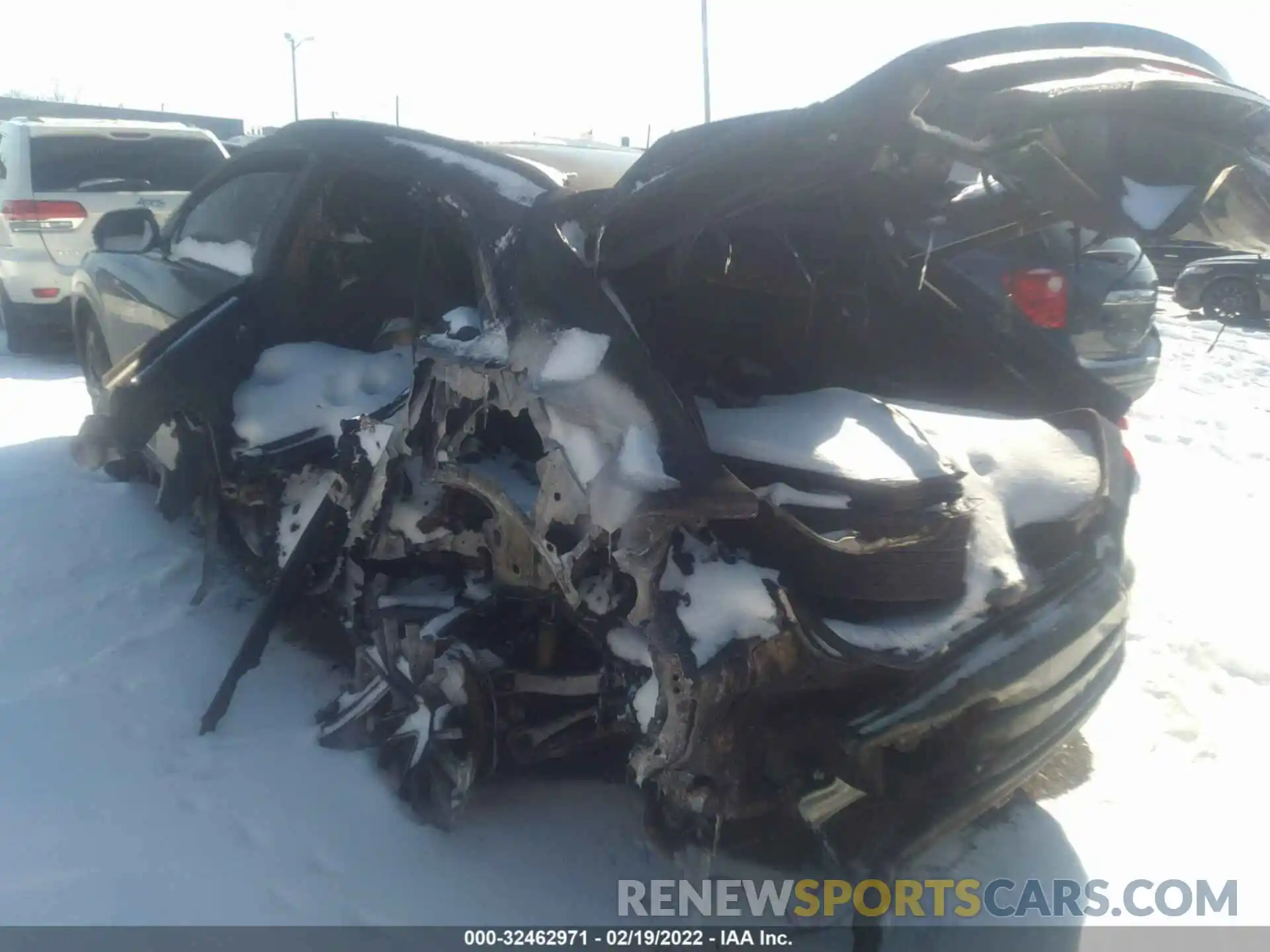 6 Photograph of a damaged car WA1EVAF14LD025231 AUDI Q8 2020