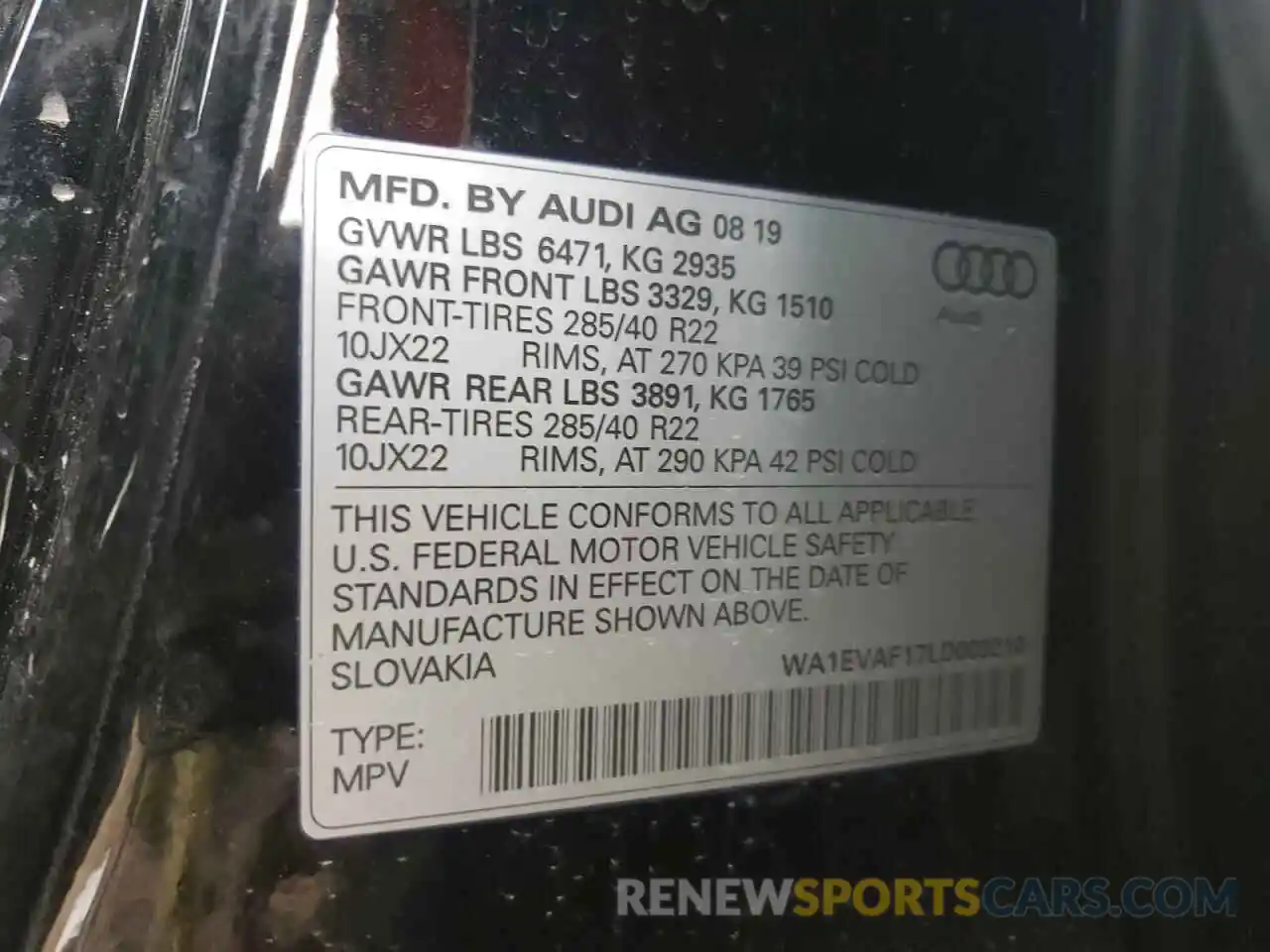 10 Photograph of a damaged car WA1EVAF17LD003210 AUDI Q8 2020