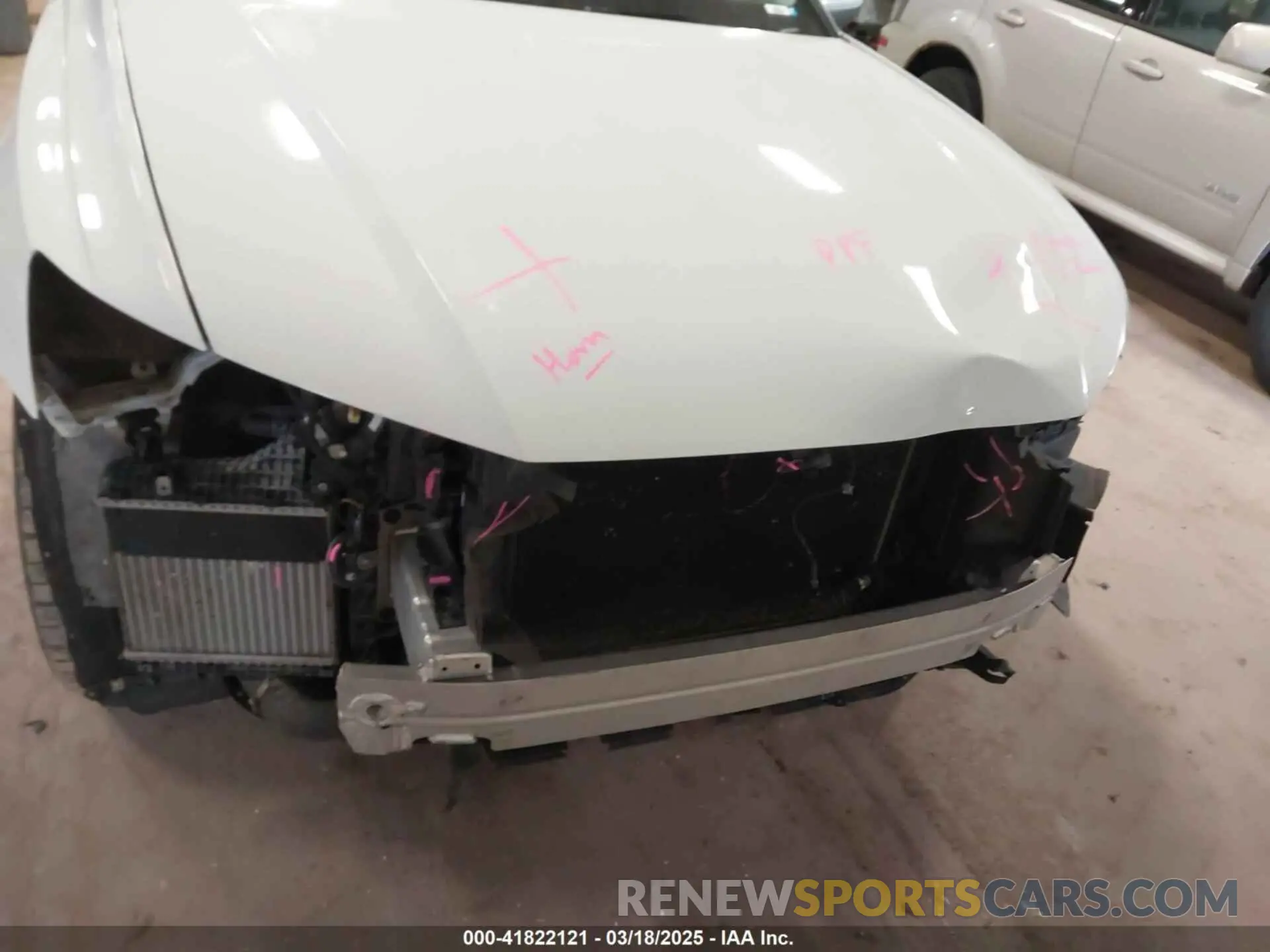 13 Photograph of a damaged car WA1EVBF17LD019364 AUDI Q8 2020