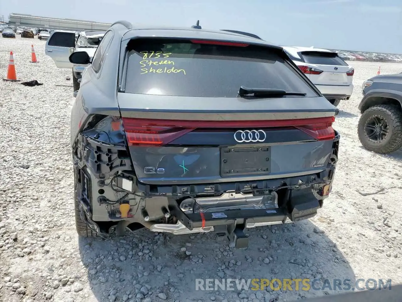 6 Photograph of a damaged car WA1FVAF10LD014201 AUDI Q8 2020