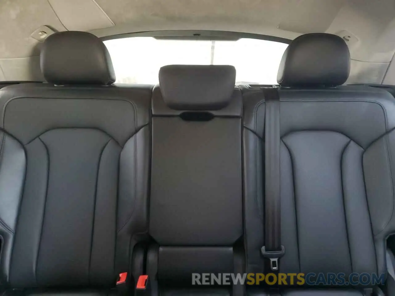 10 Photograph of a damaged car WA1FVAF10LD014540 AUDI Q8 2020