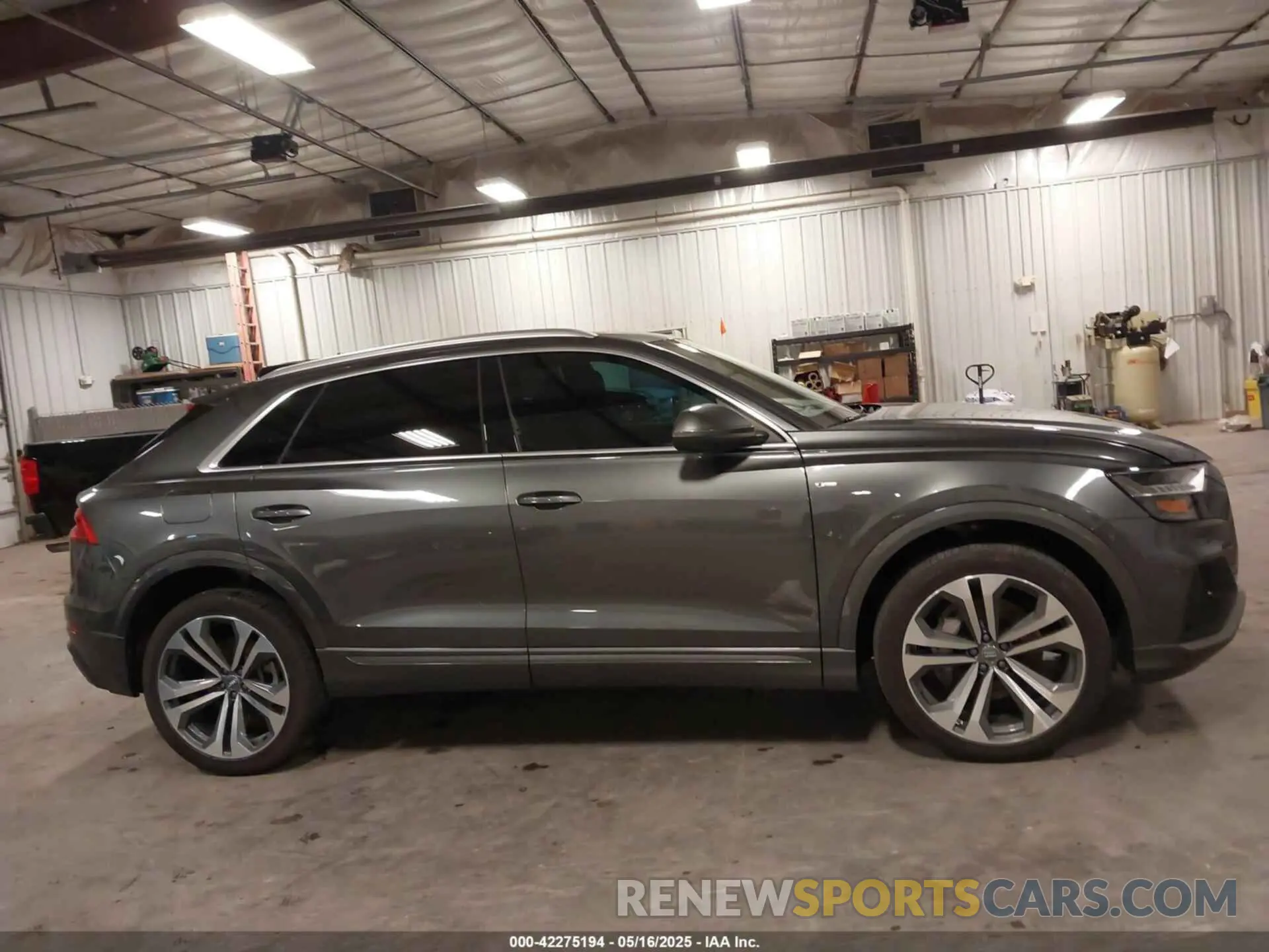 14 Photograph of a damaged car WA1FVAF11LD004003 AUDI Q8 2020