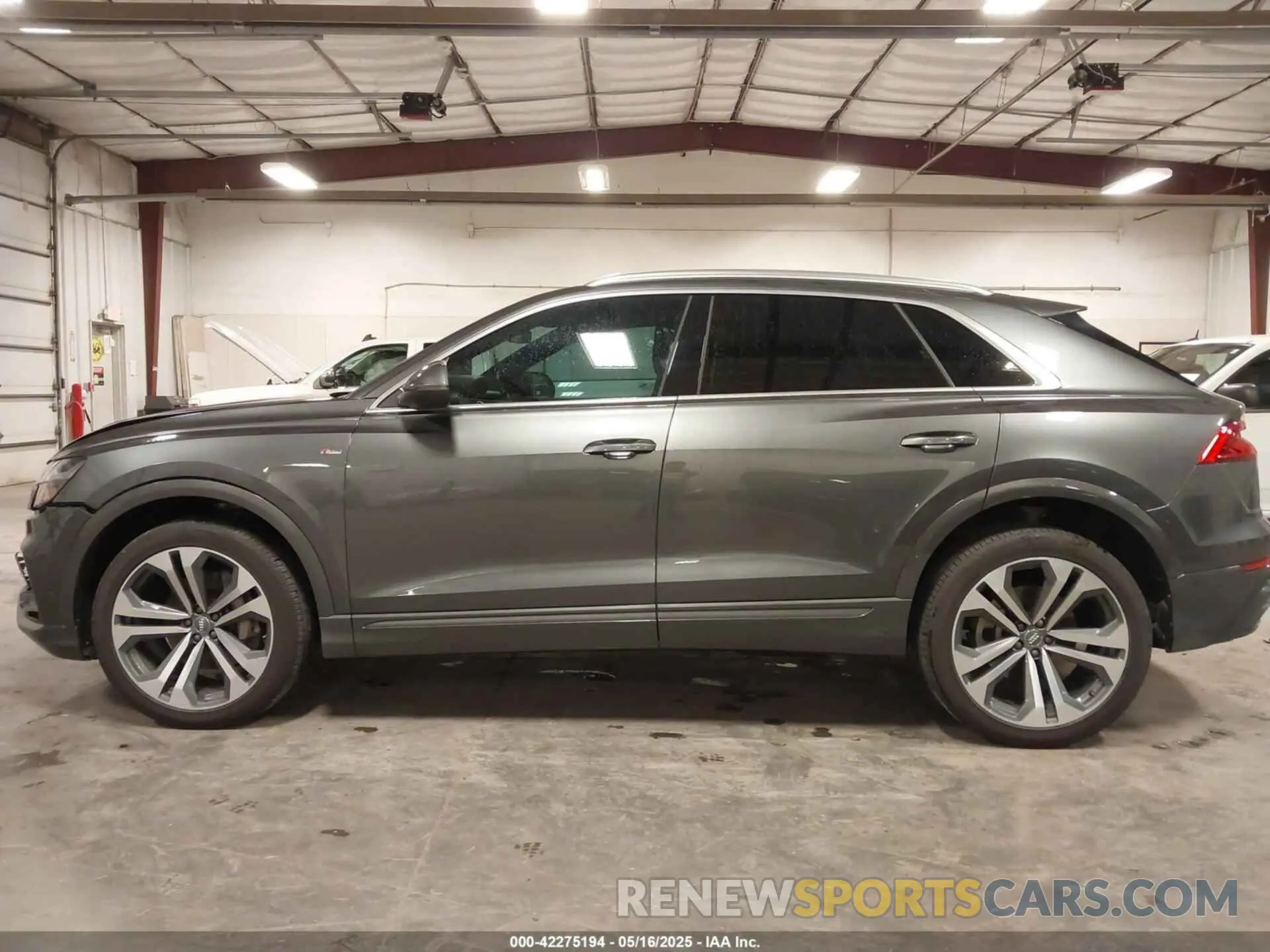 15 Photograph of a damaged car WA1FVAF11LD004003 AUDI Q8 2020
