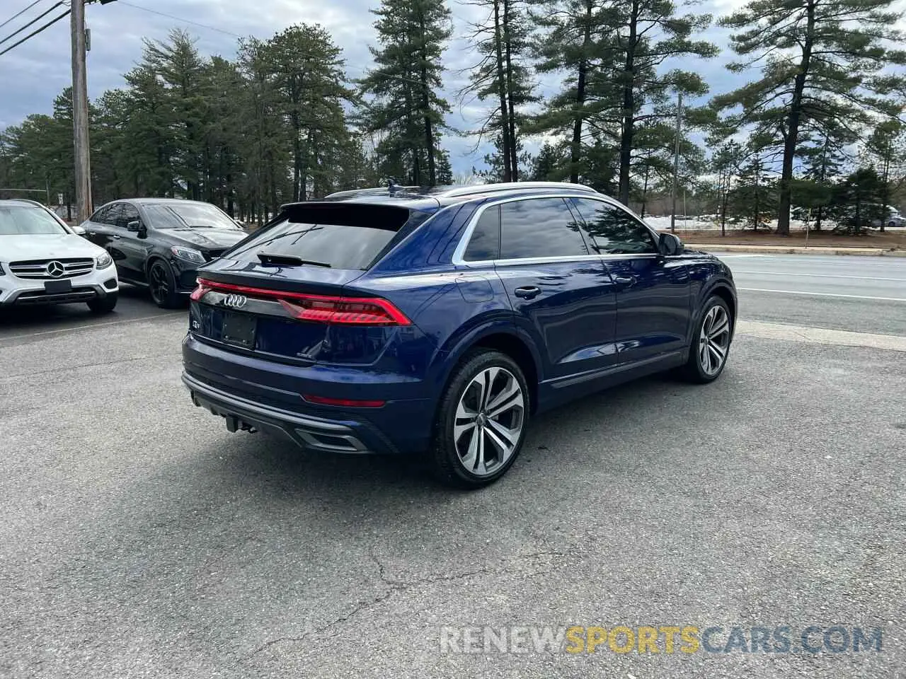 4 Photograph of a damaged car WA1FVAF14LD007364 AUDI Q8 2020