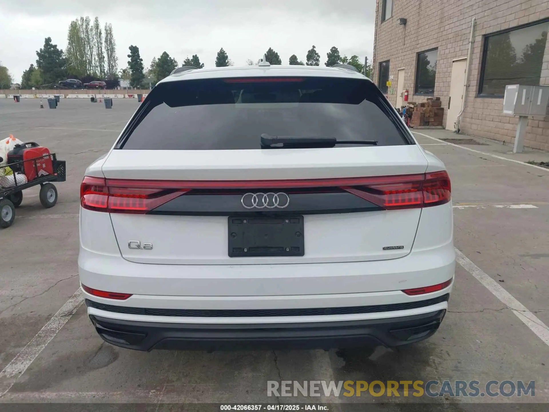 15 Photograph of a damaged car WA1FVAF17LD008900 AUDI Q8 2020