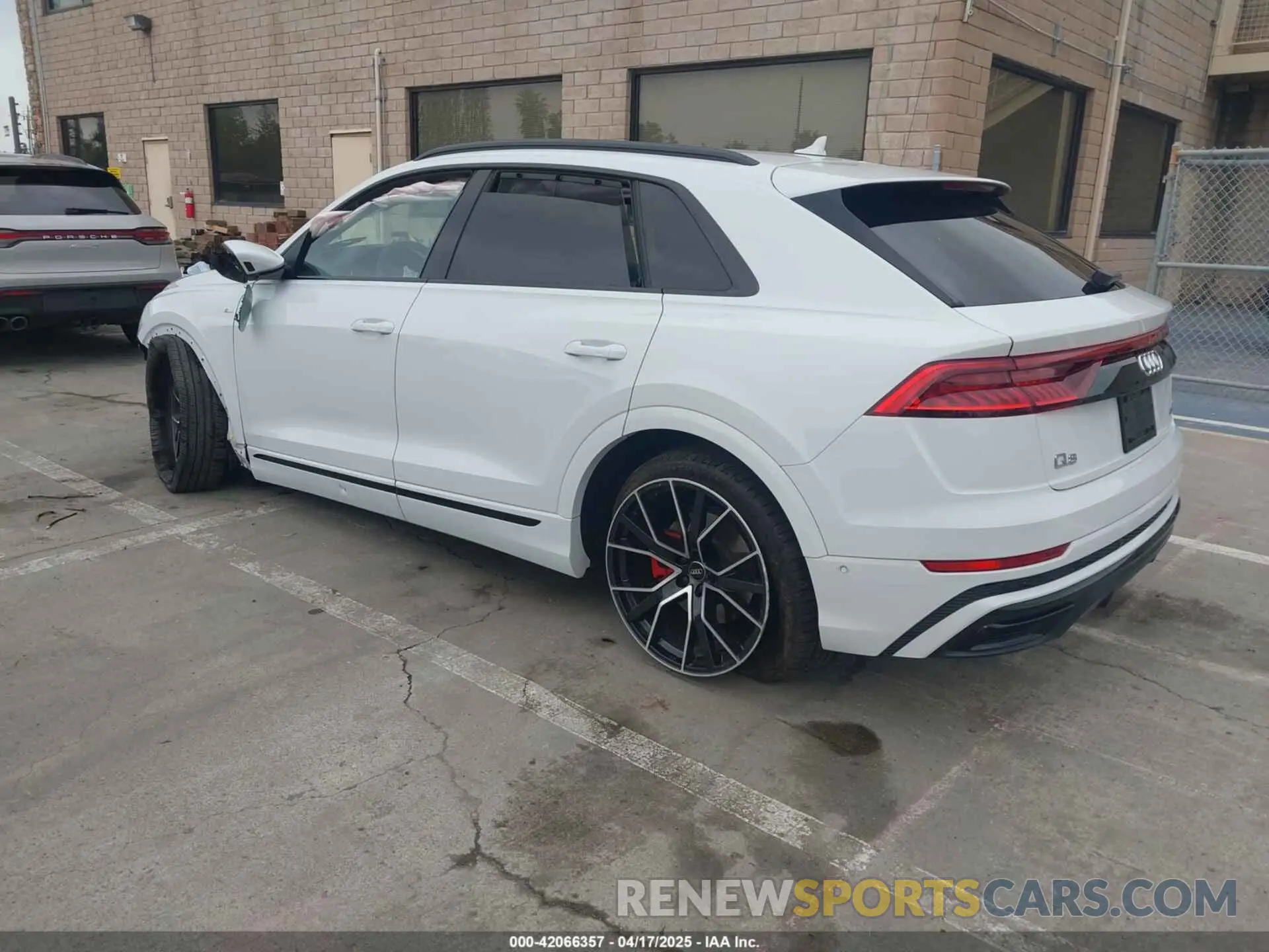 3 Photograph of a damaged car WA1FVAF17LD008900 AUDI Q8 2020