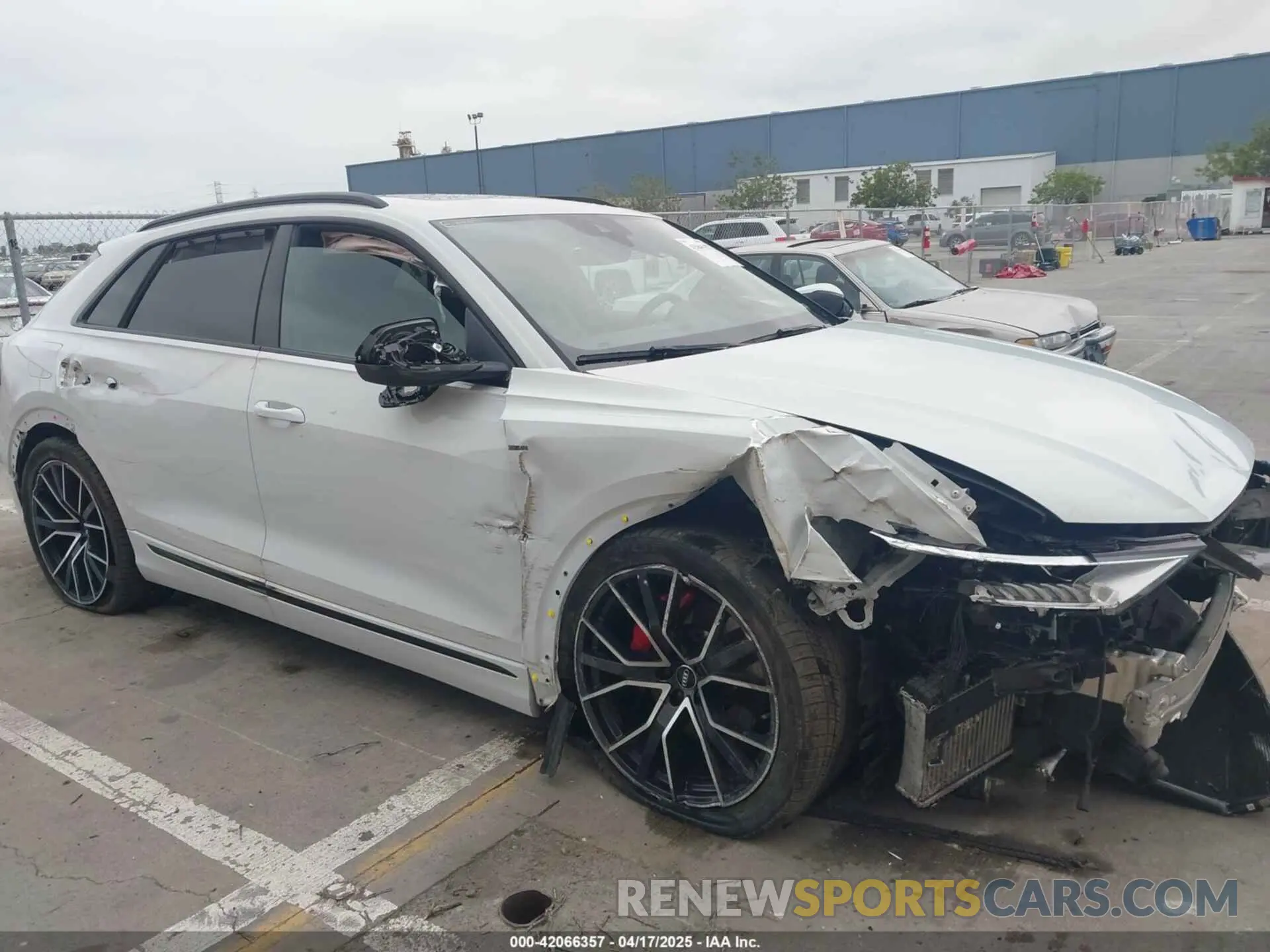 6 Photograph of a damaged car WA1FVAF17LD008900 AUDI Q8 2020