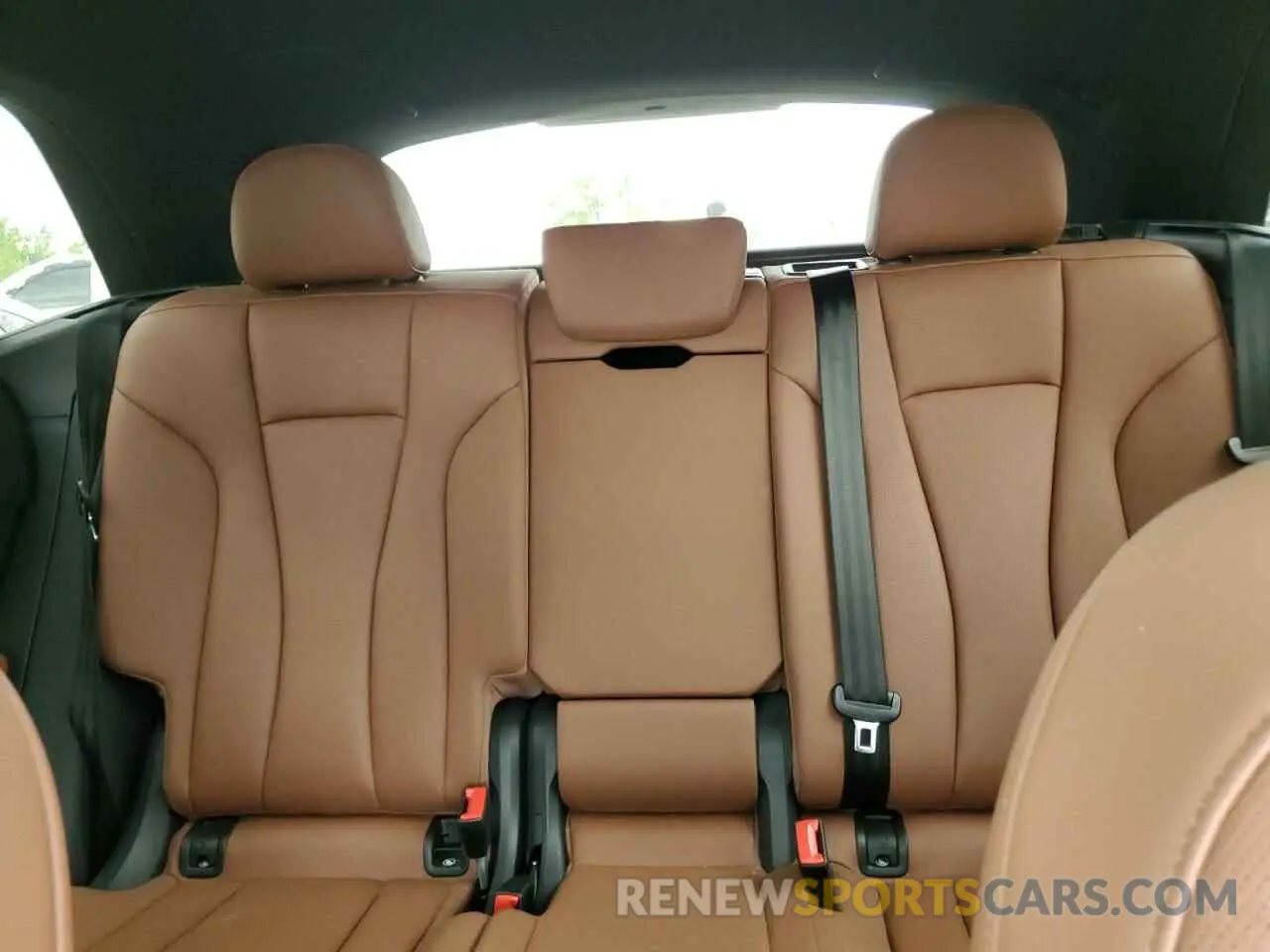 10 Photograph of a damaged car WA1FVAF1XLD003867 AUDI Q8 2020