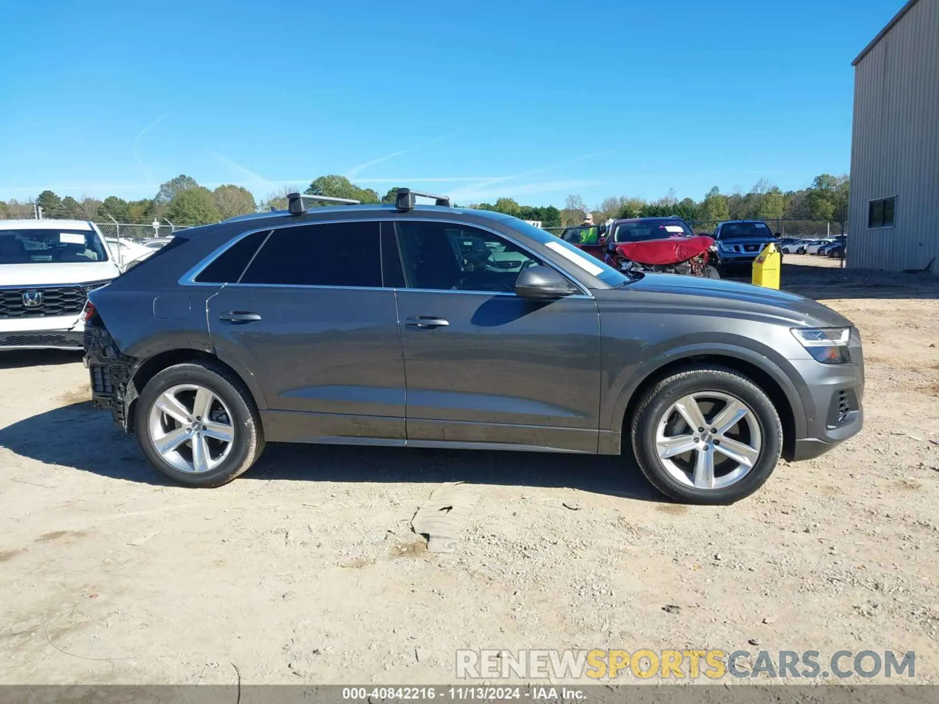 14 Photograph of a damaged car WA1AVAF13MD005522 AUDI Q8 2021