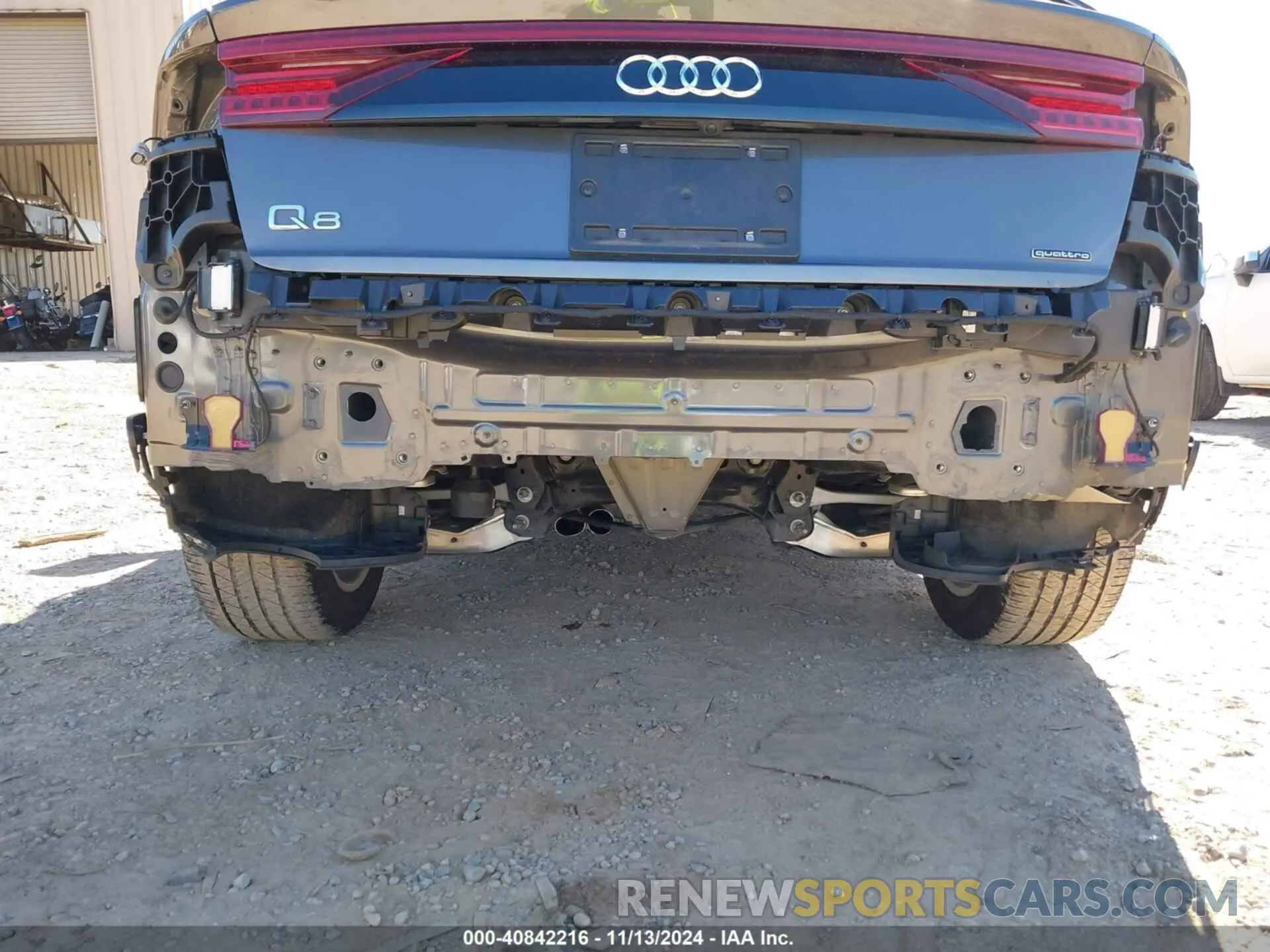 20 Photograph of a damaged car WA1AVAF13MD005522 AUDI Q8 2021