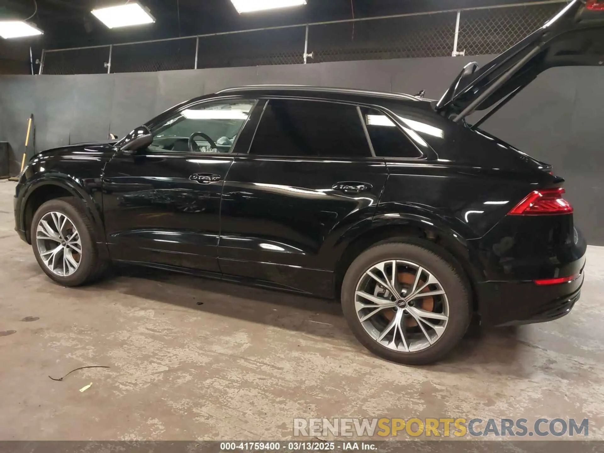 3 Photograph of a damaged car WA1AVAF13MD009098 AUDI Q8 2021