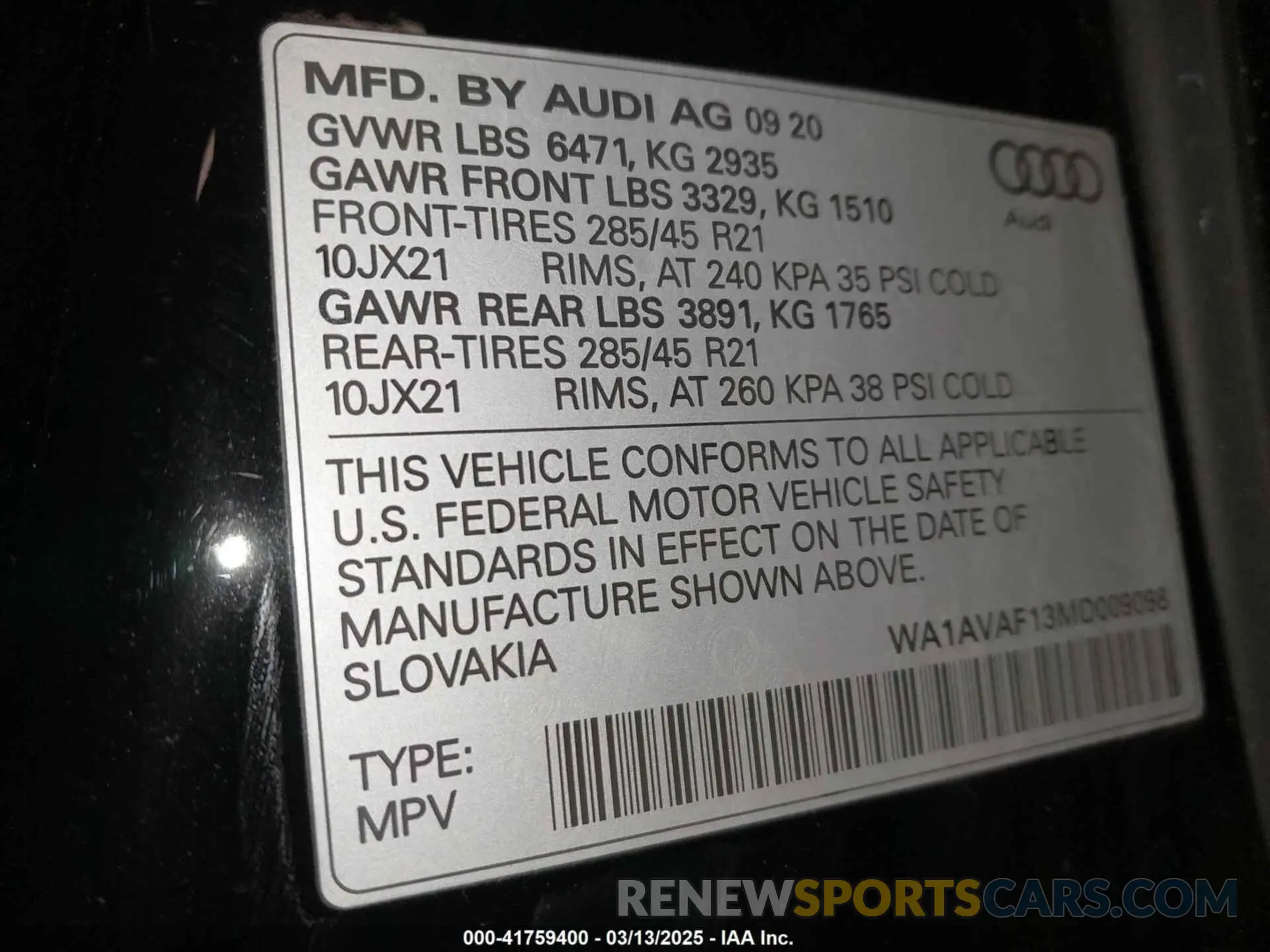 9 Photograph of a damaged car WA1AVAF13MD009098 AUDI Q8 2021