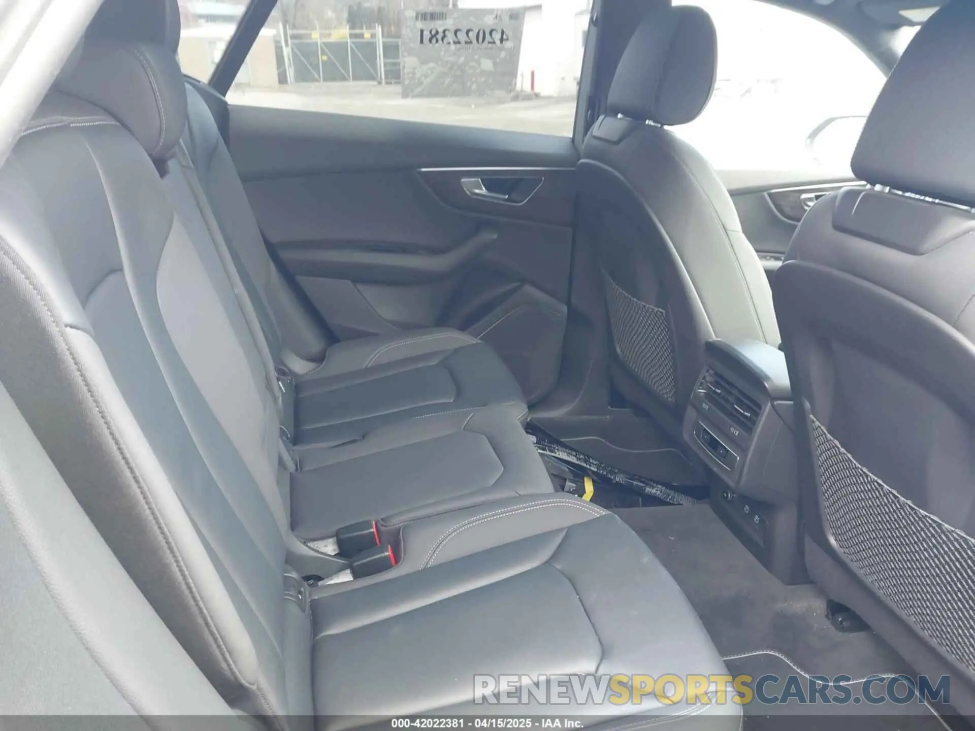 8 Photograph of a damaged car WA1AVAF13MD020375 AUDI Q8 2021
