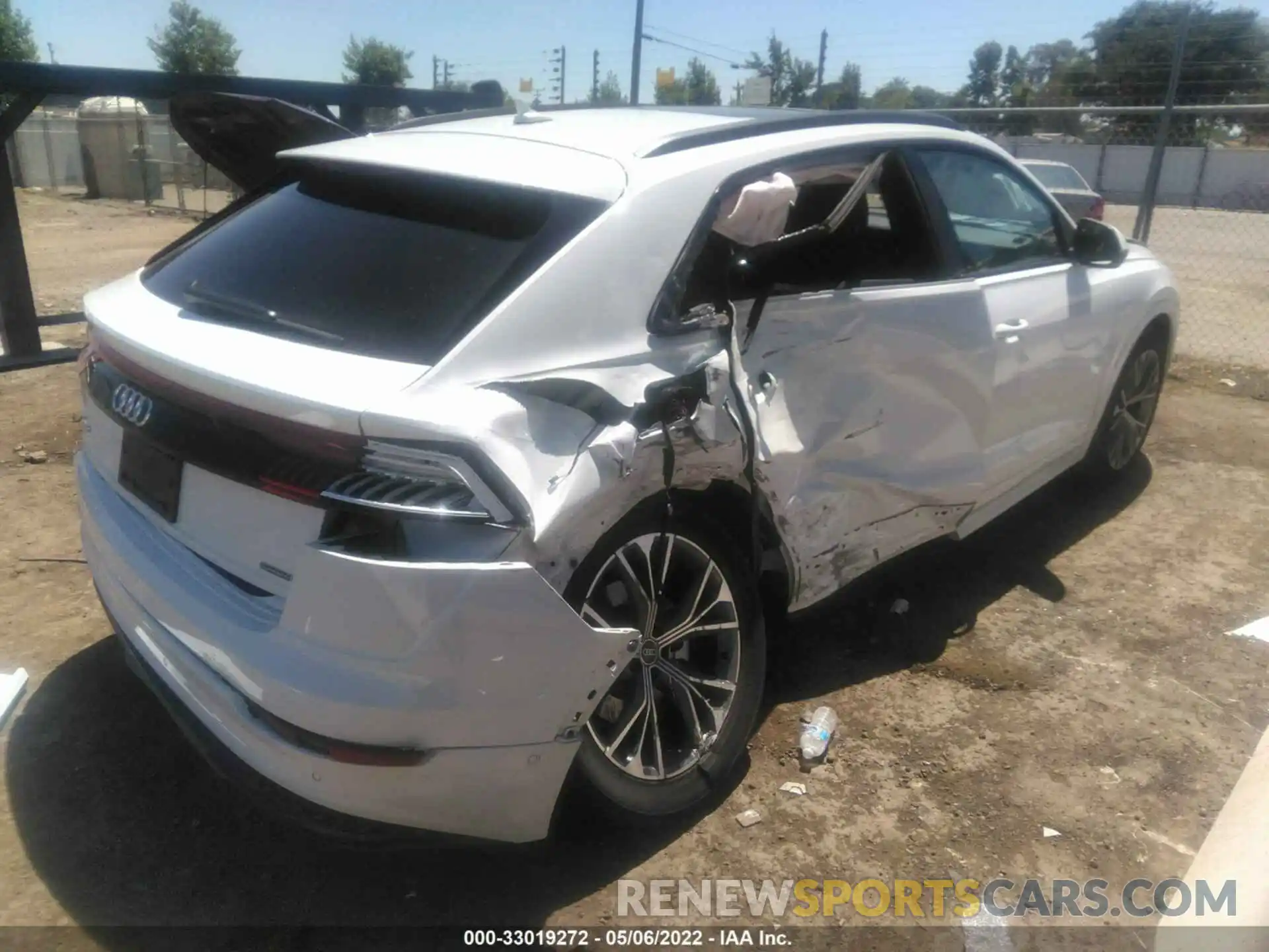 4 Photograph of a damaged car WA1AVAF16MD015994 AUDI Q8 2021