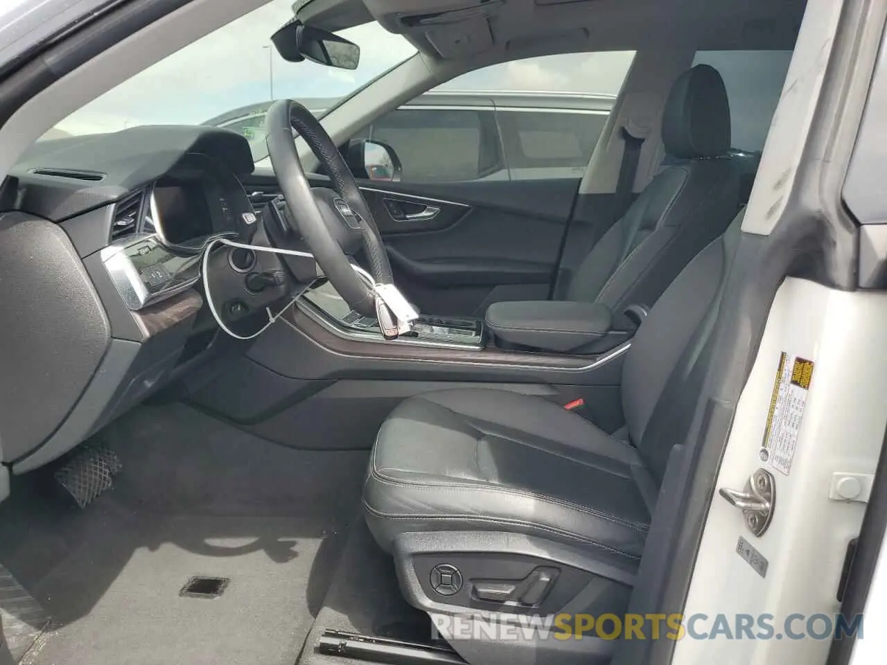 7 Photograph of a damaged car WA1AVAF17MD034893 AUDI Q8 2021