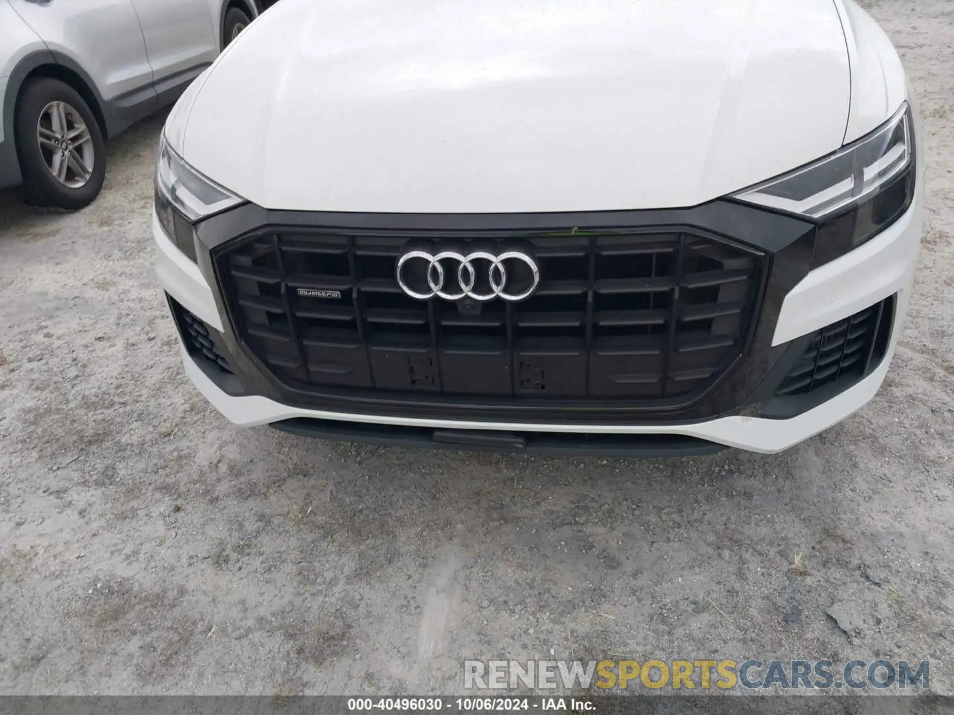 12 Photograph of a damaged car WA1AVAF18MD001370 AUDI Q8 2021