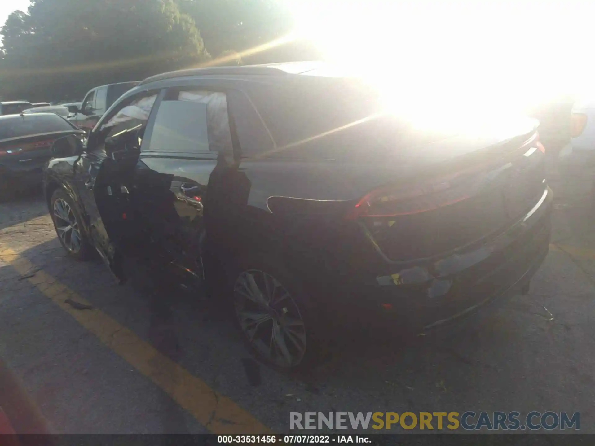 3 Photograph of a damaged car WA1AVAF19MD030733 AUDI Q8 2021