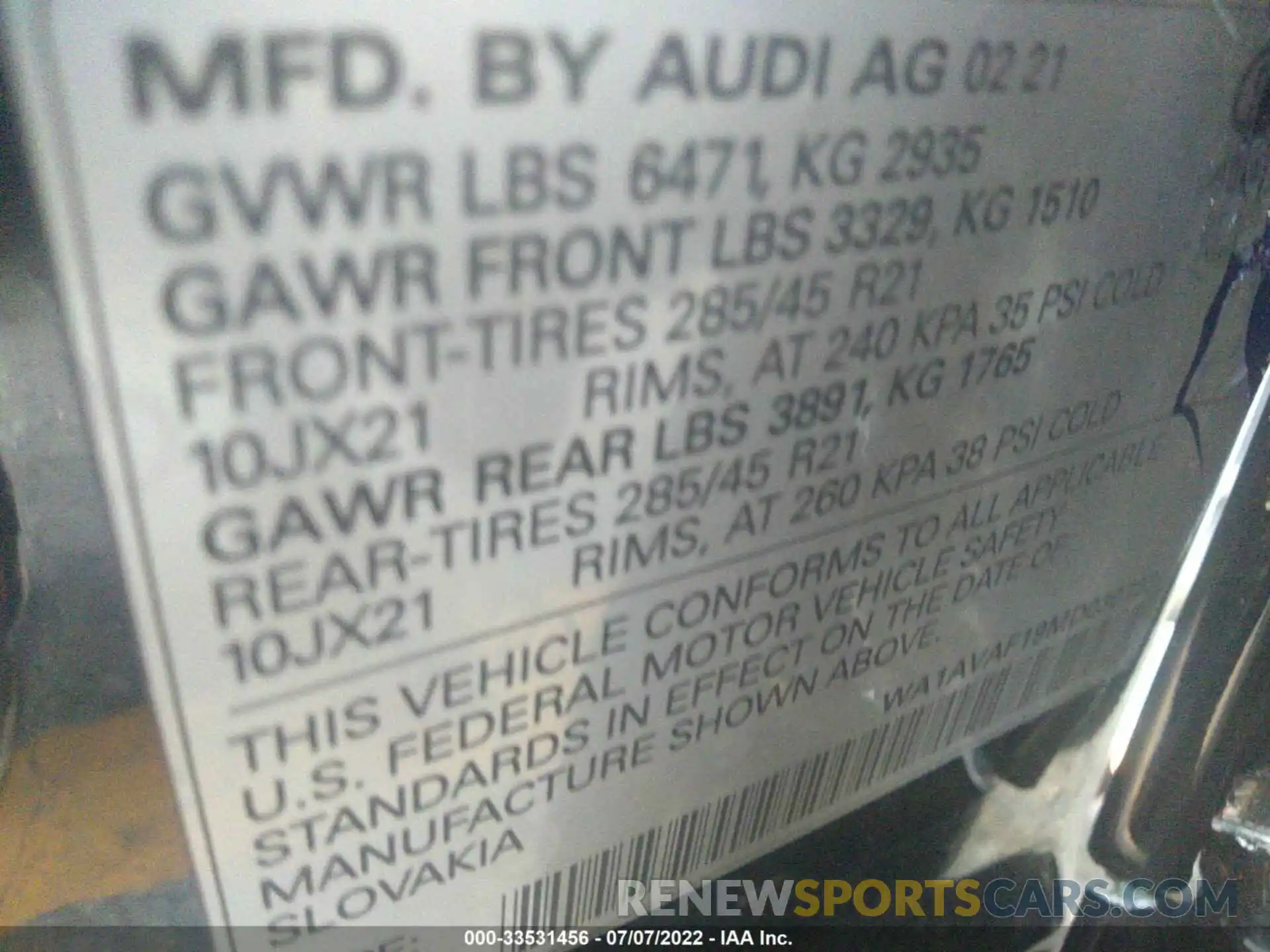 9 Photograph of a damaged car WA1AVAF19MD030733 AUDI Q8 2021