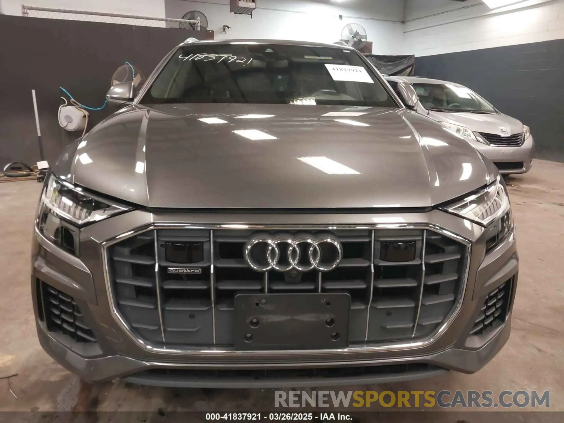 11 Photograph of a damaged car WA1BVAF18MD002748 AUDI Q8 2021