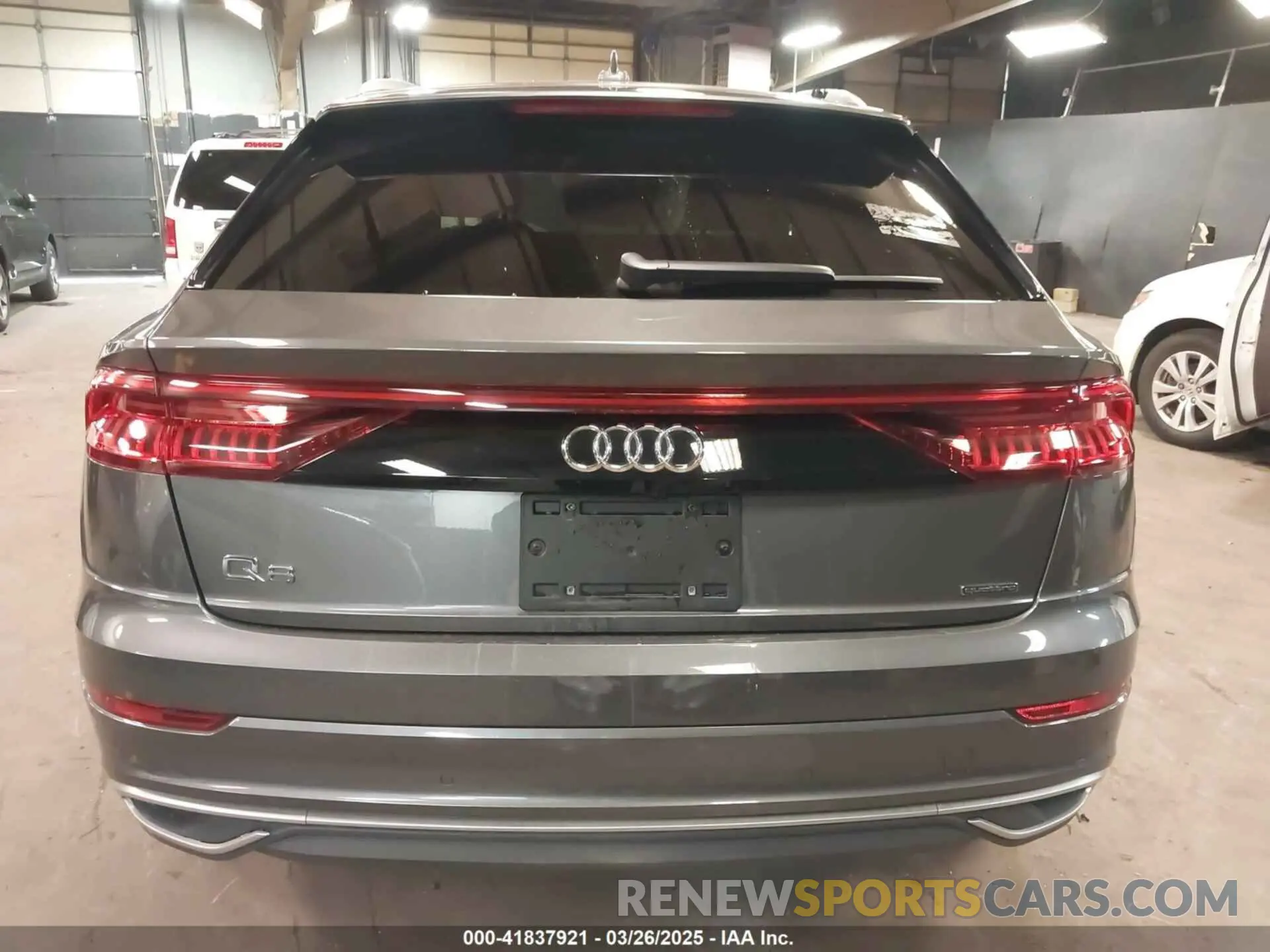15 Photograph of a damaged car WA1BVAF18MD002748 AUDI Q8 2021