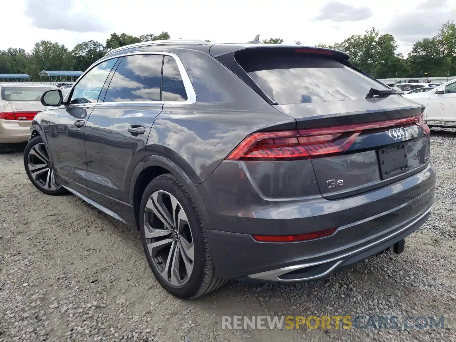 3 Photograph of a damaged car WA1CVAF11MD024644 AUDI Q8 2021