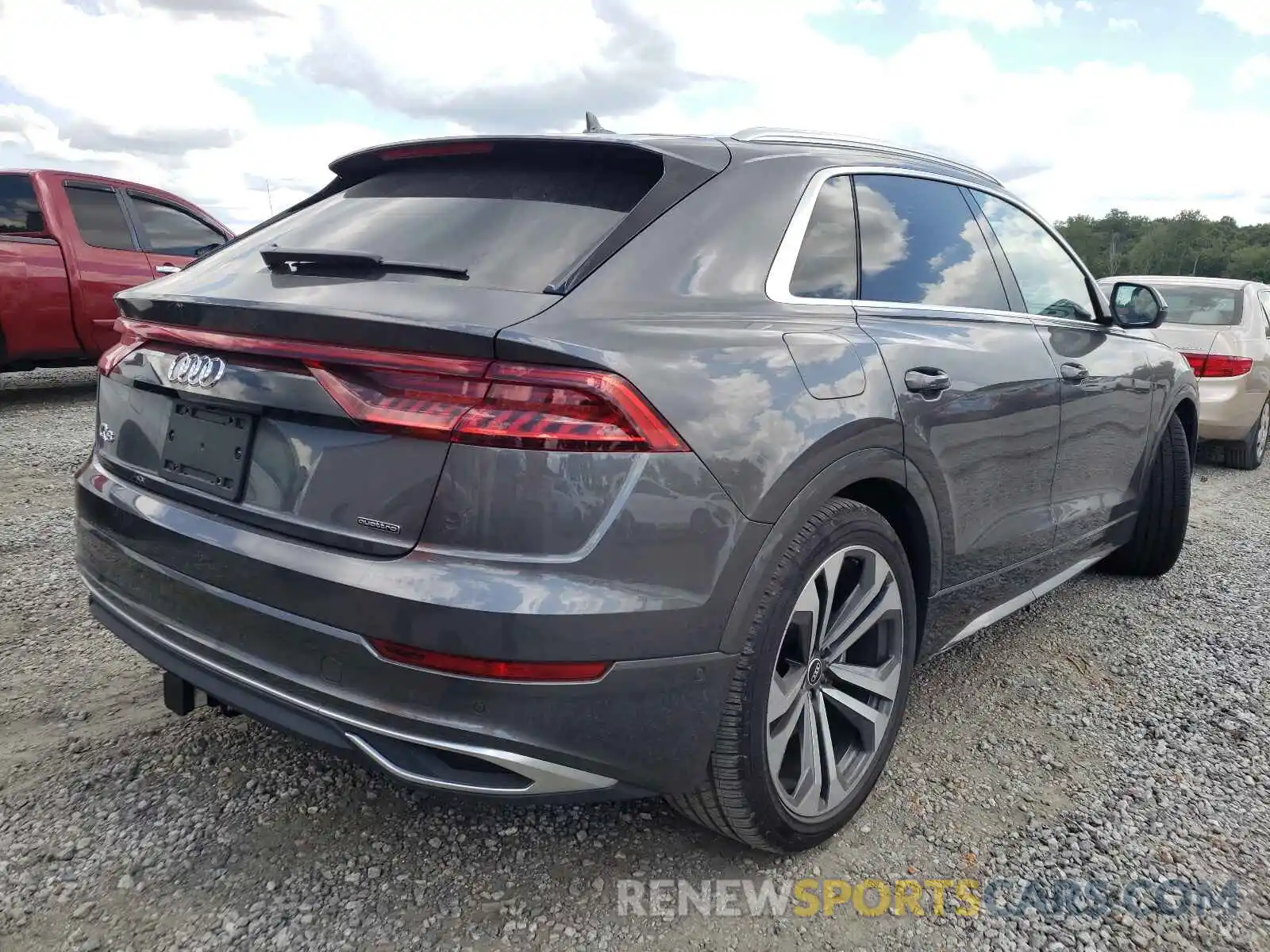 4 Photograph of a damaged car WA1CVAF11MD024644 AUDI Q8 2021