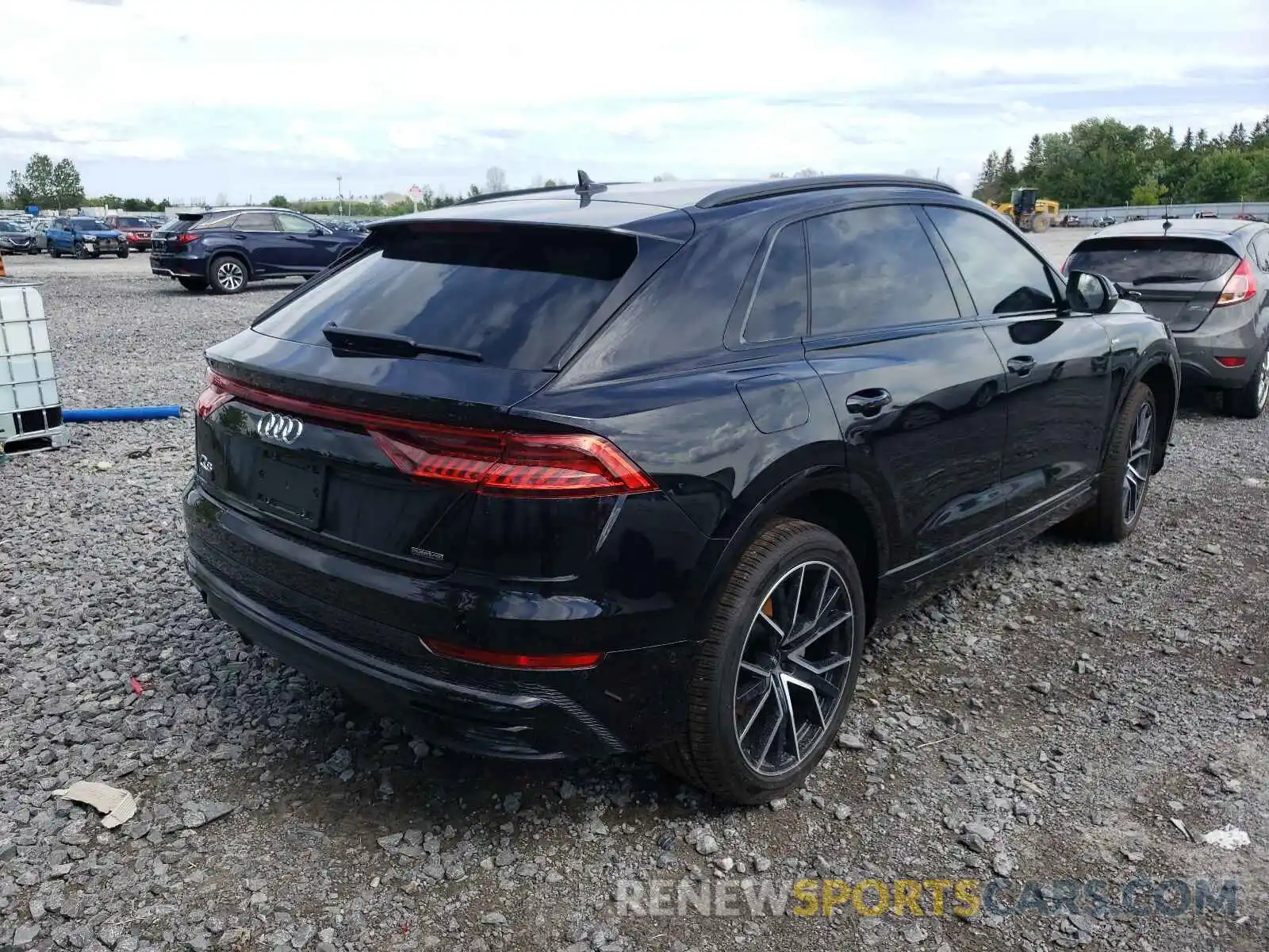 4 Photograph of a damaged car WA1DVAF16MD014289 AUDI Q8 2021