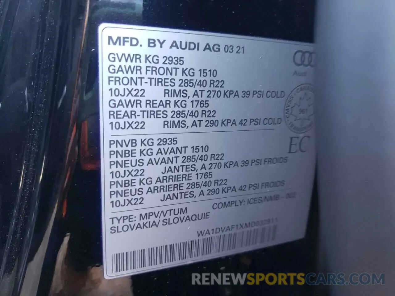10 Photograph of a damaged car WA1DVAF1XMD032911 AUDI Q8 2021