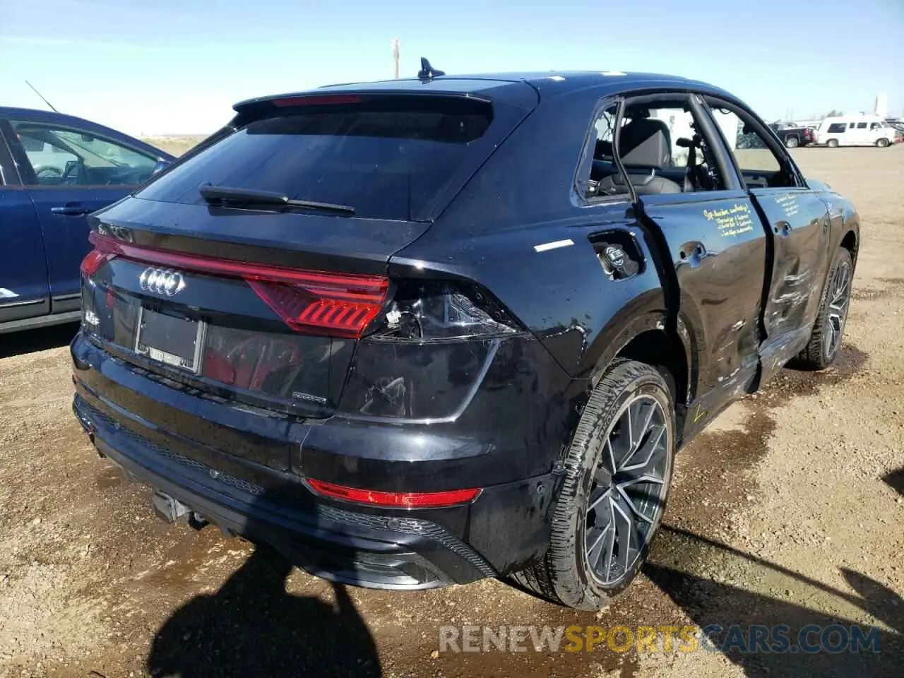 4 Photograph of a damaged car WA1DVAF1XMD032911 AUDI Q8 2021