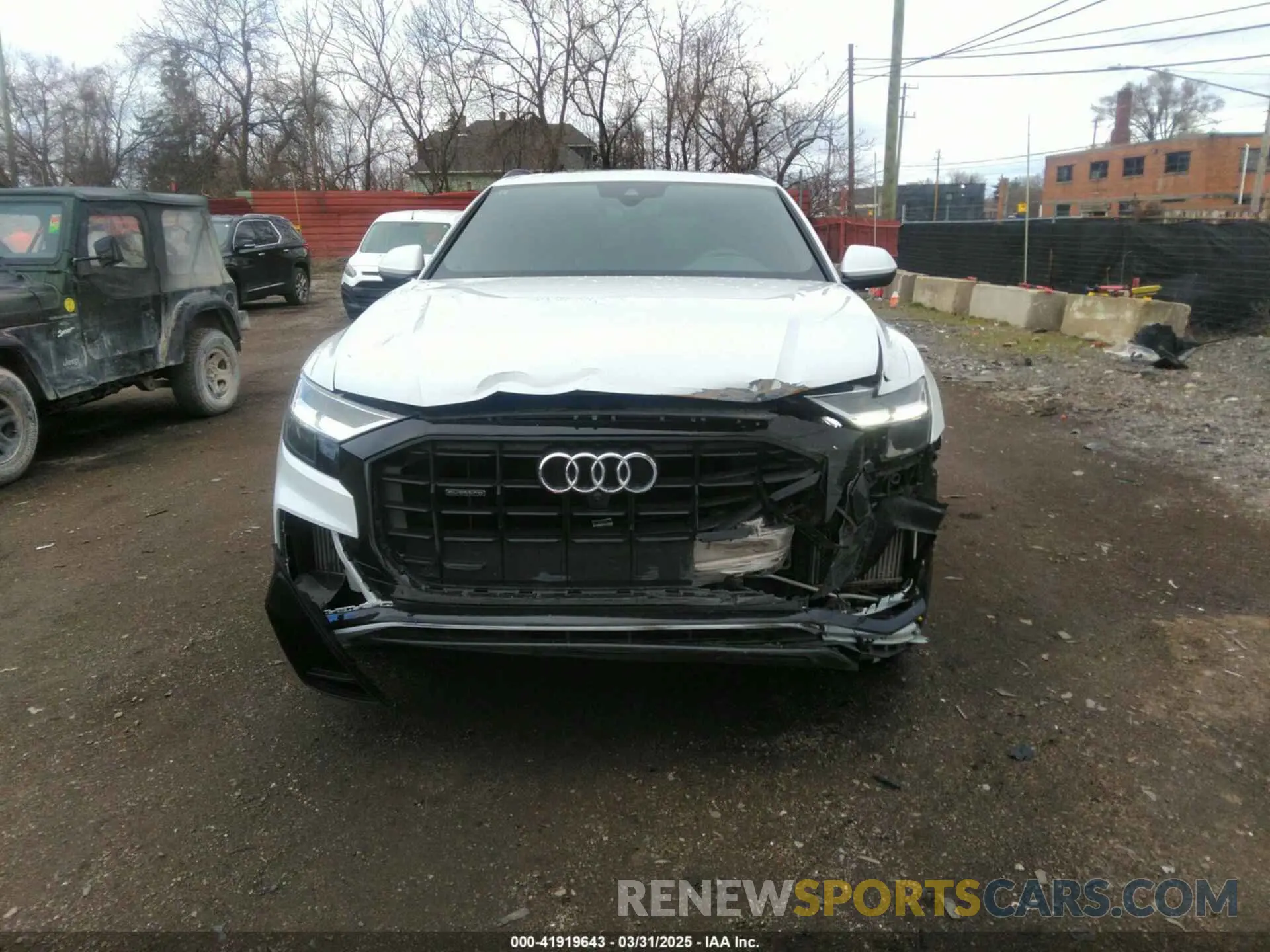 12 Photograph of a damaged car WA1EVAF11MD005634 AUDI Q8 2021