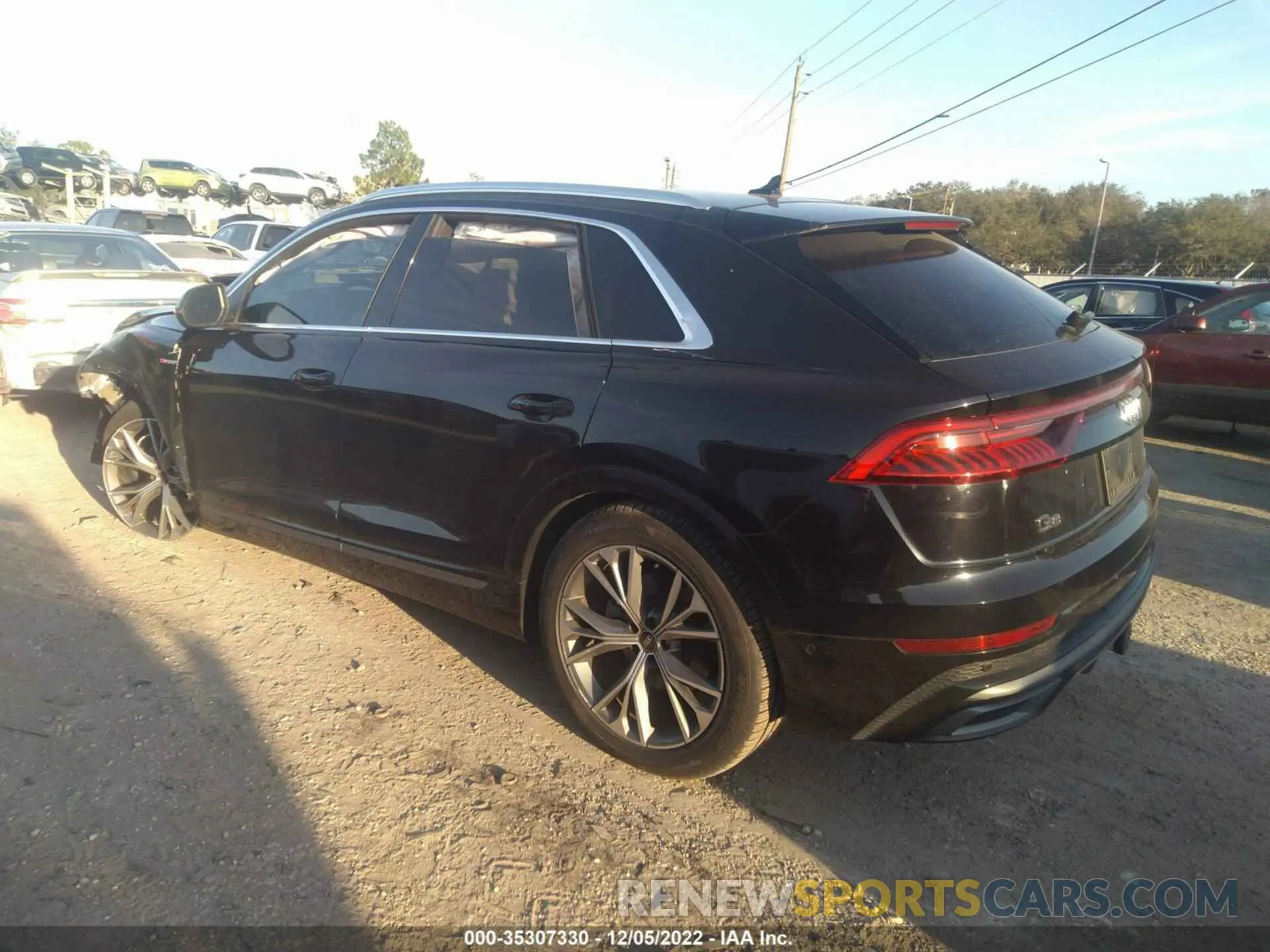 3 Photograph of a damaged car WA1EVAF11MD019503 AUDI Q8 2021